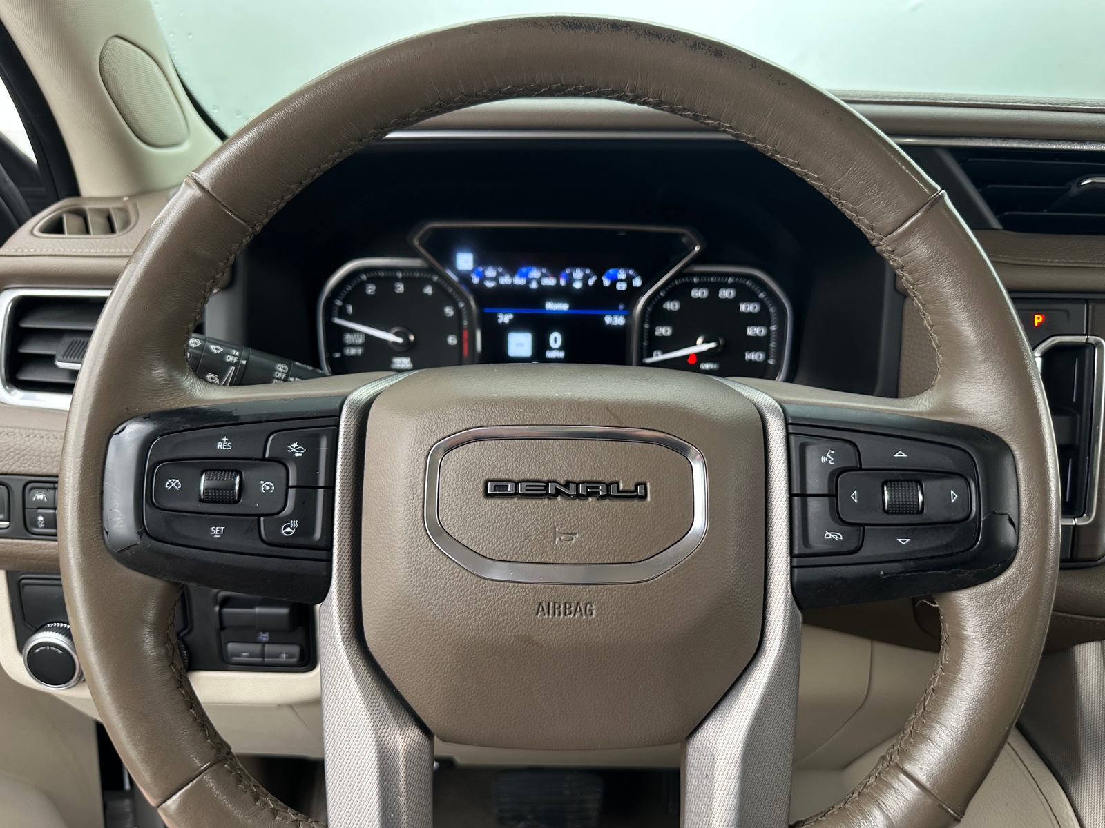 Thumbnail: 2021 GMC Yukon - 4
