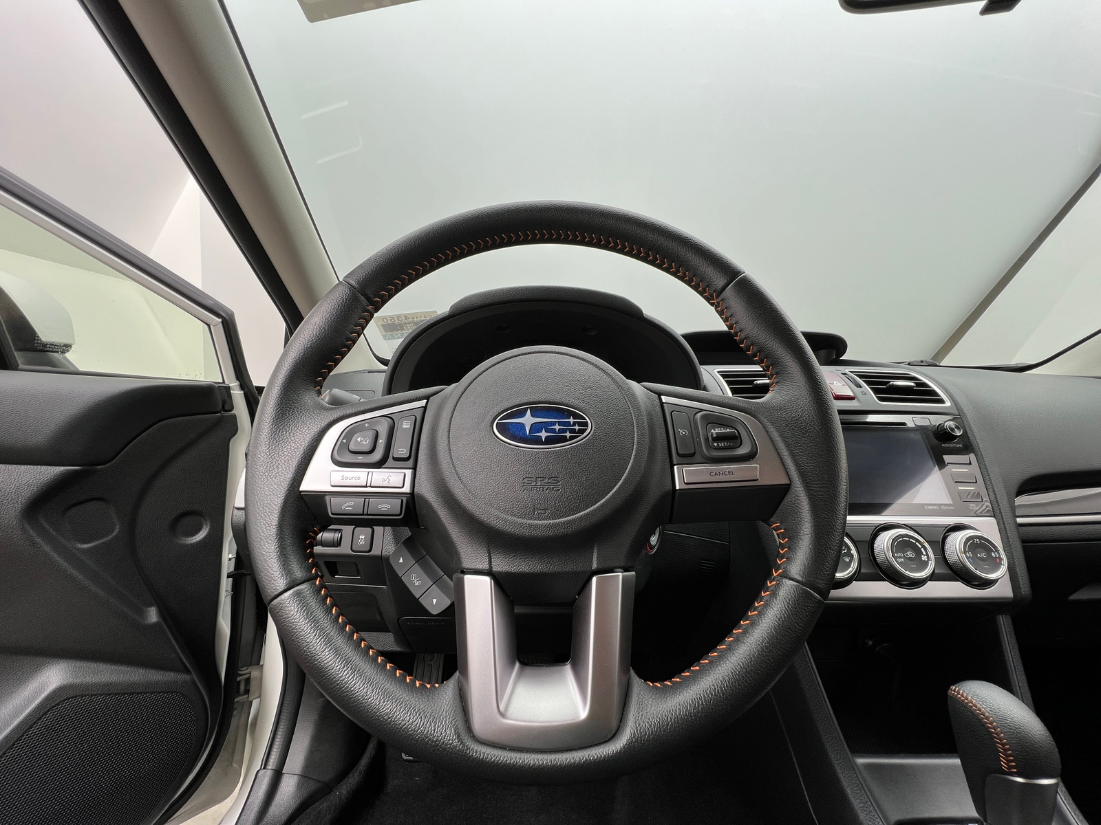 Thumbnail: 2017 Subaru Crosstrek - 4