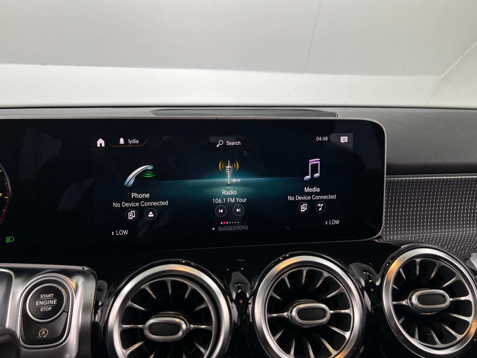 Thumbnail: 2021 Mercedes-Benz GLB - 3