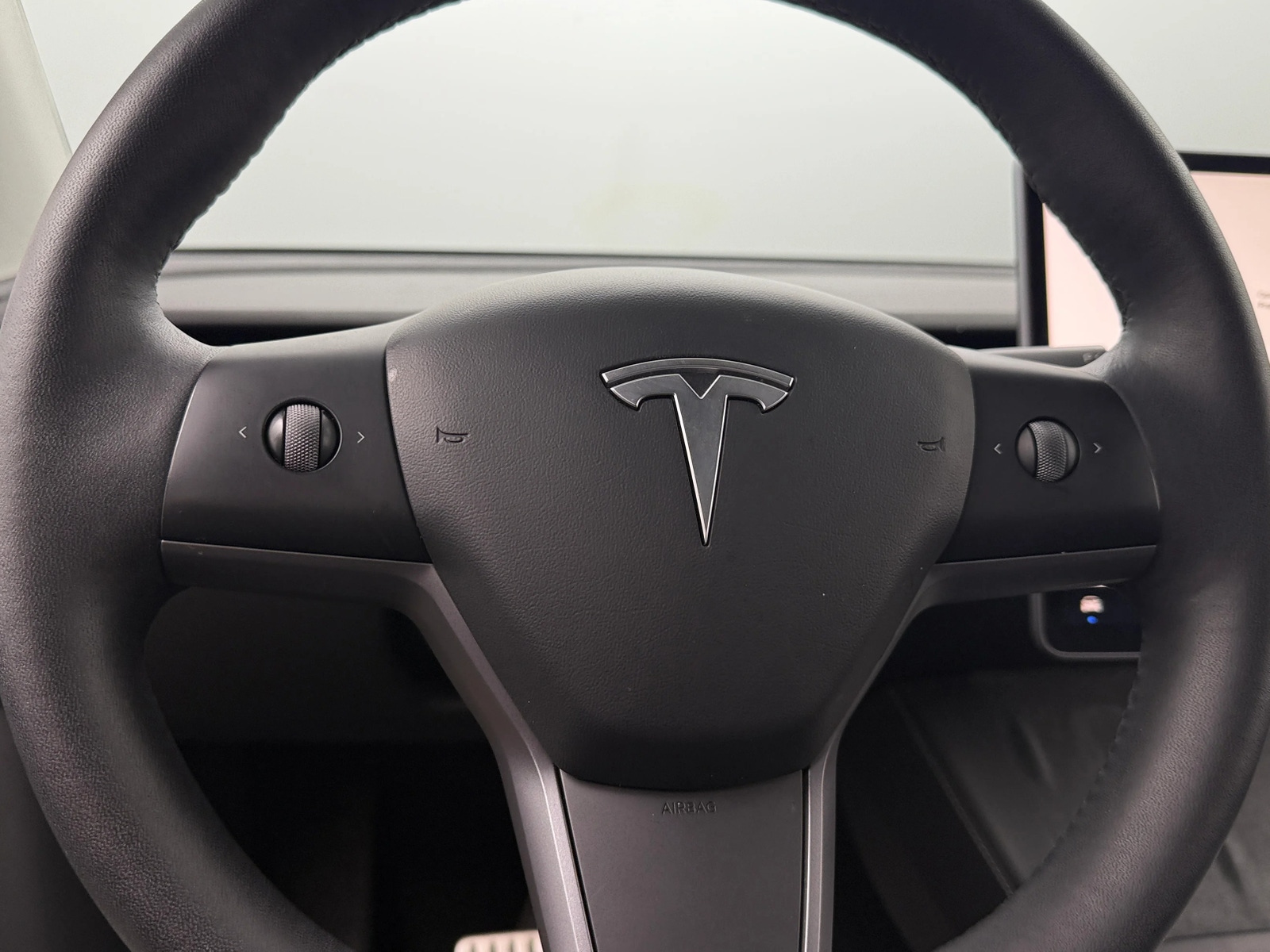Thumbnail: 2022 Tesla Model Y - 3