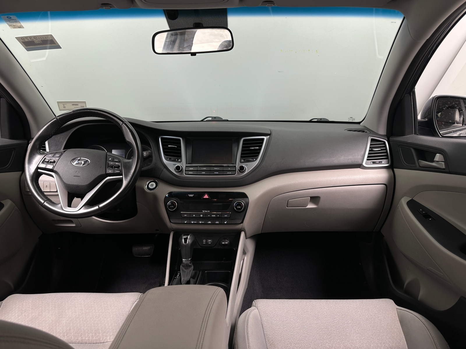 Thumbnail: 2018 Hyundai Tucson - 3