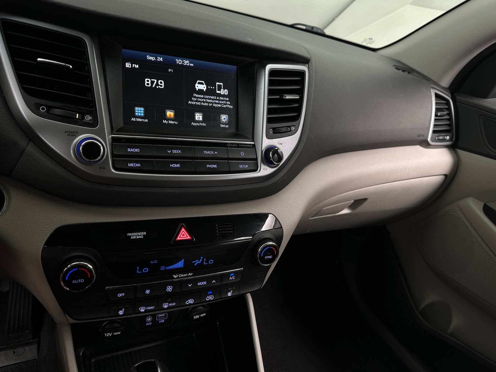 Thumbnail: 2018 Hyundai Tucson - 4