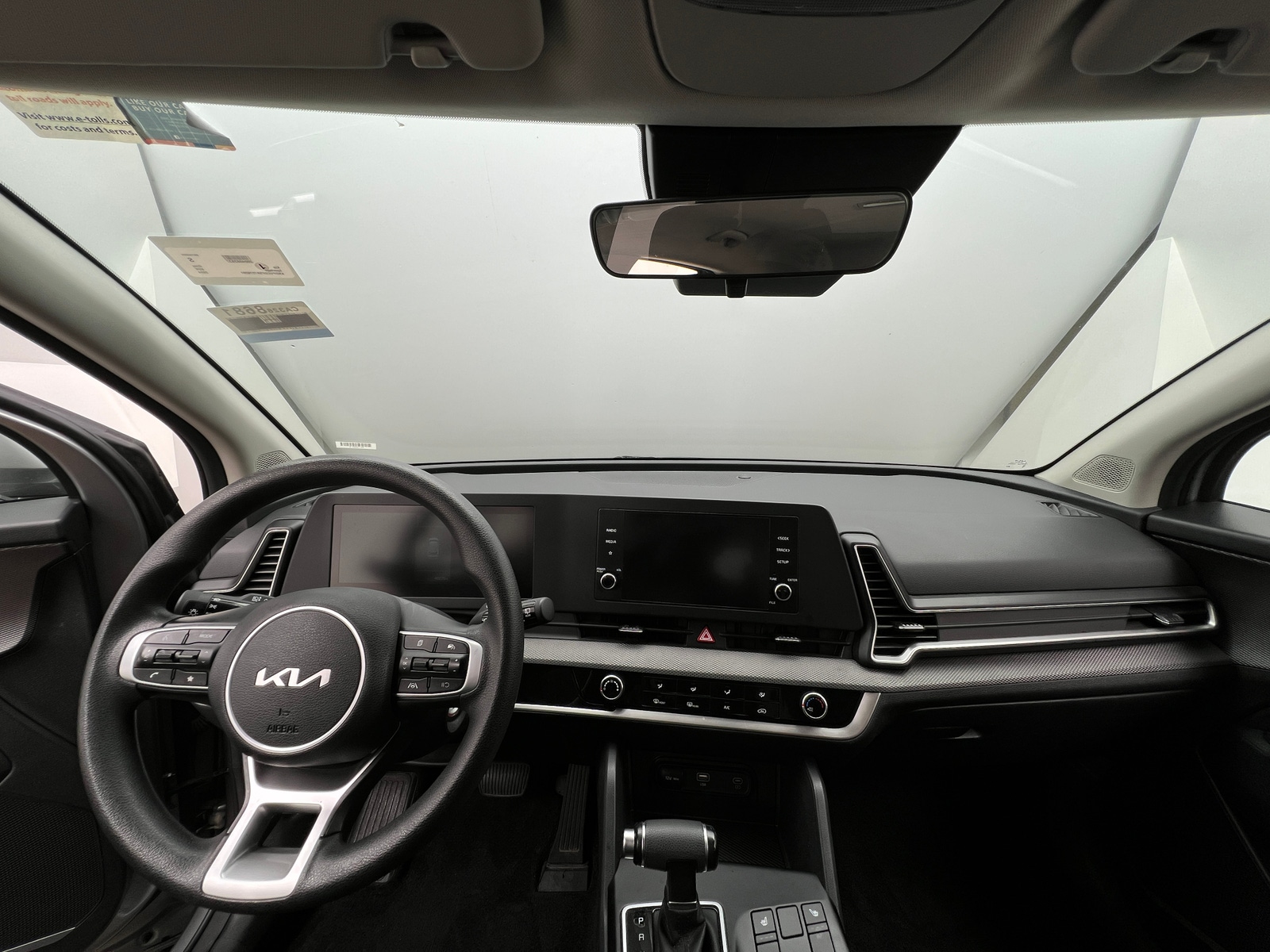 Thumbnail: 2024 Kia Sportage - 3