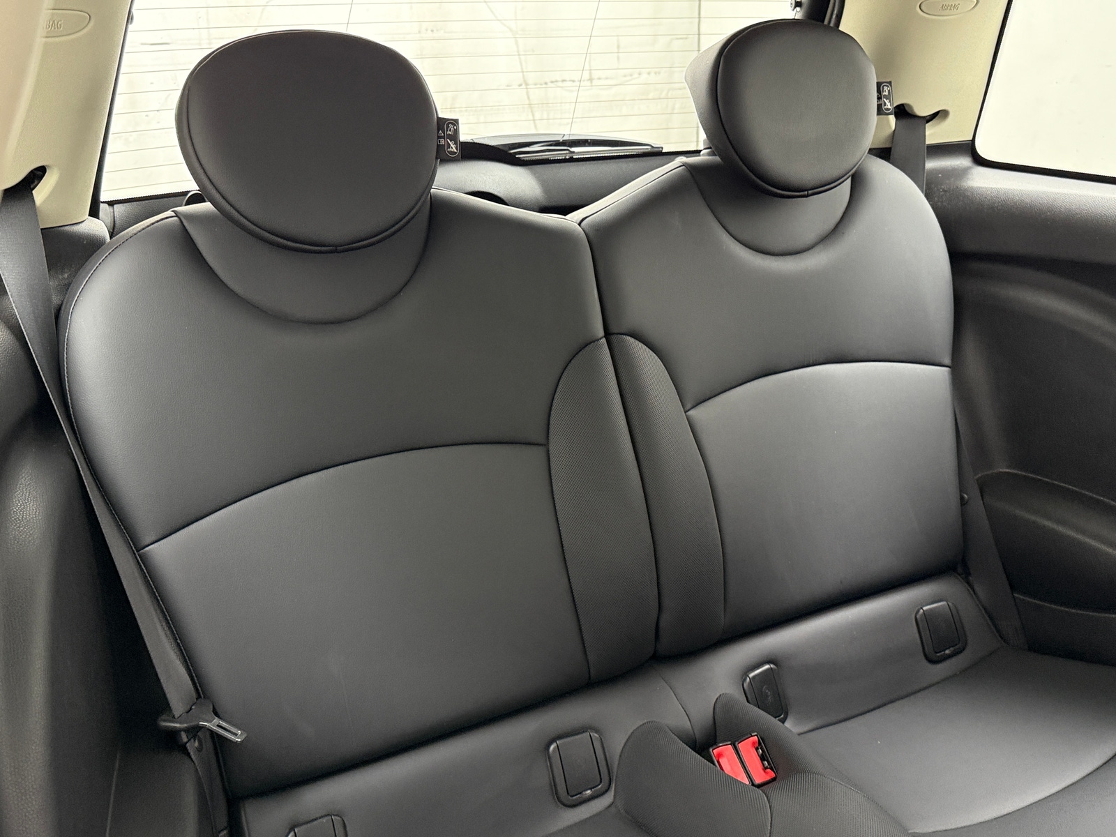 Thumbnail: 2013 MINI Cooper Hardtop - 5