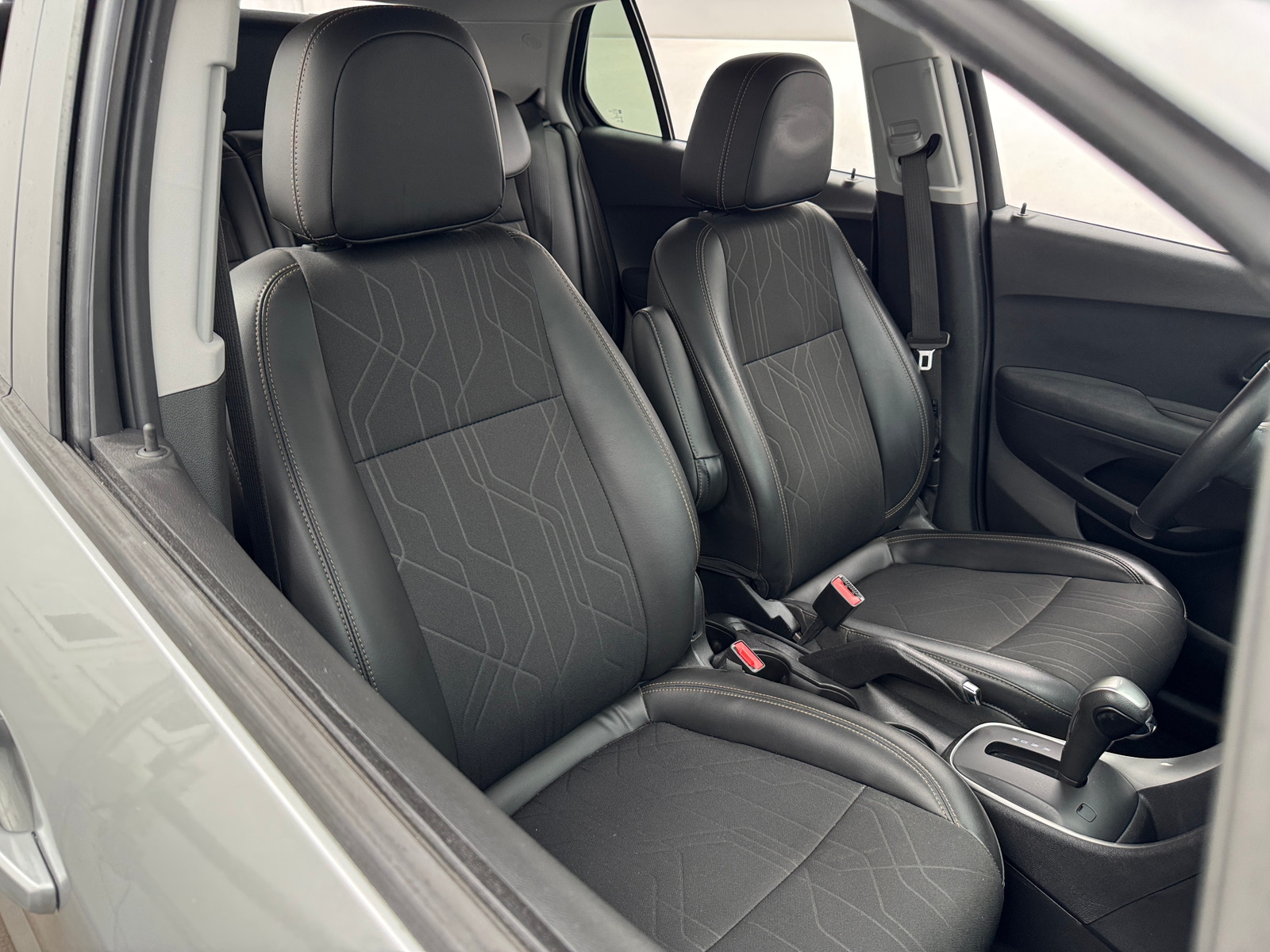 Thumbnail: 2020 Chevrolet Trax - 2