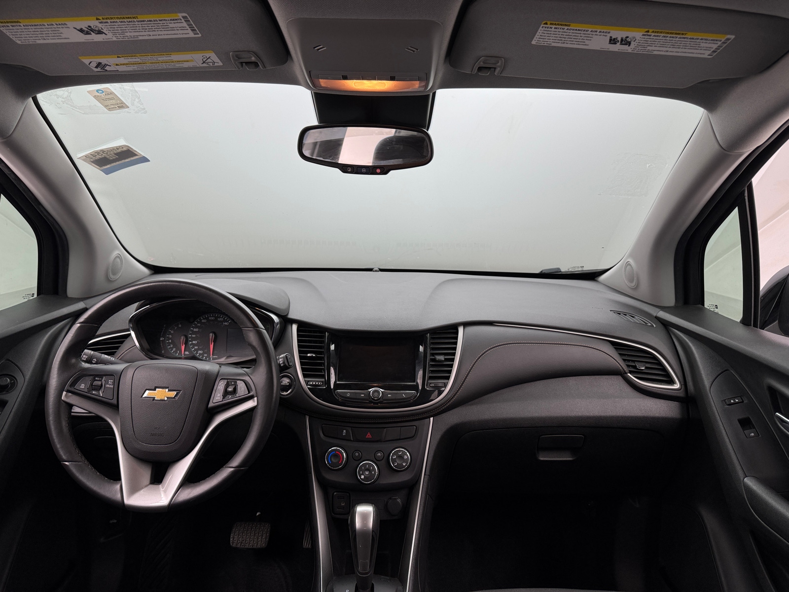 Thumbnail: 2020 Chevrolet Trax - 3