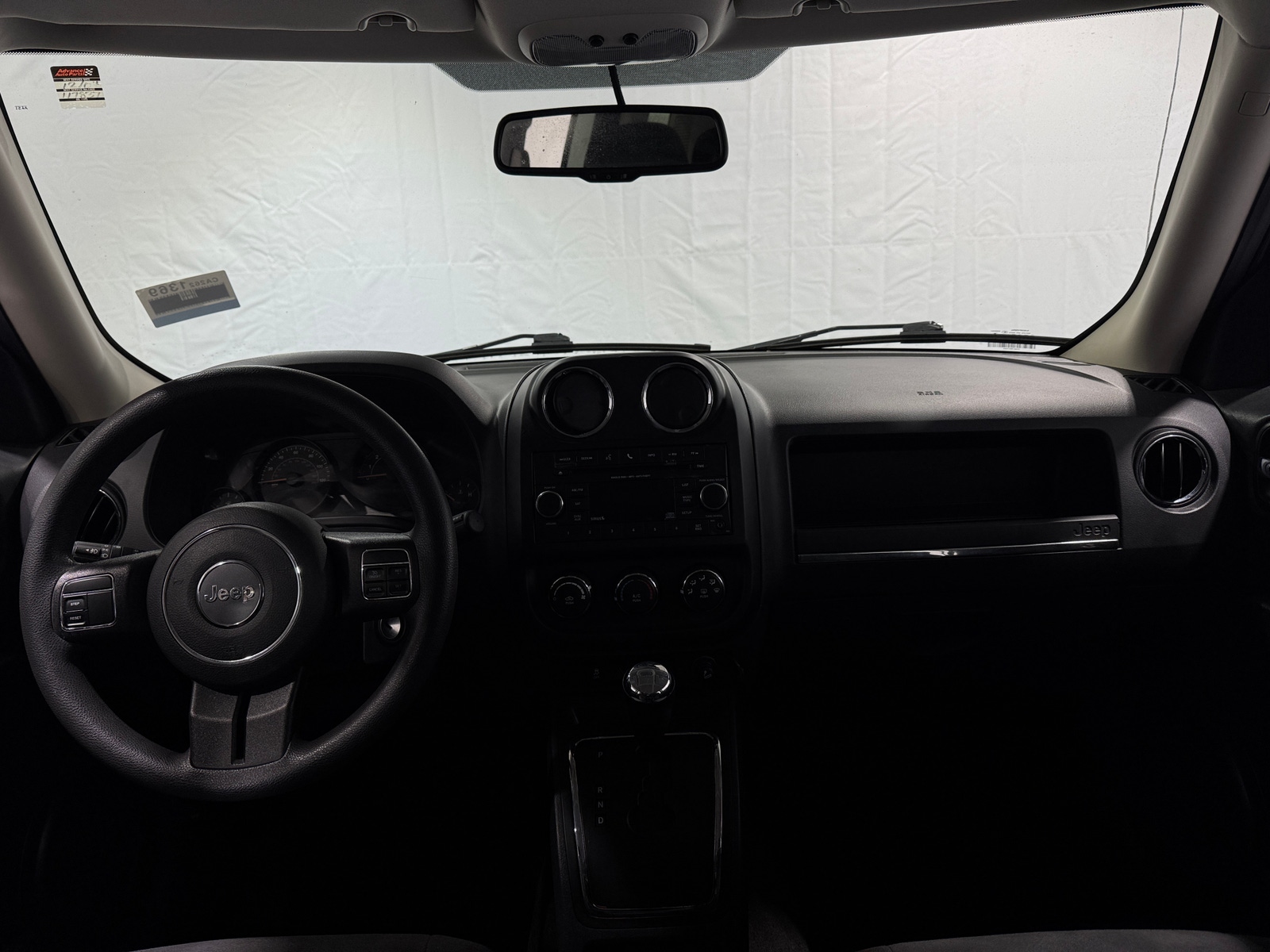 Thumbnail: 2016 Jeep Patriot - 3
