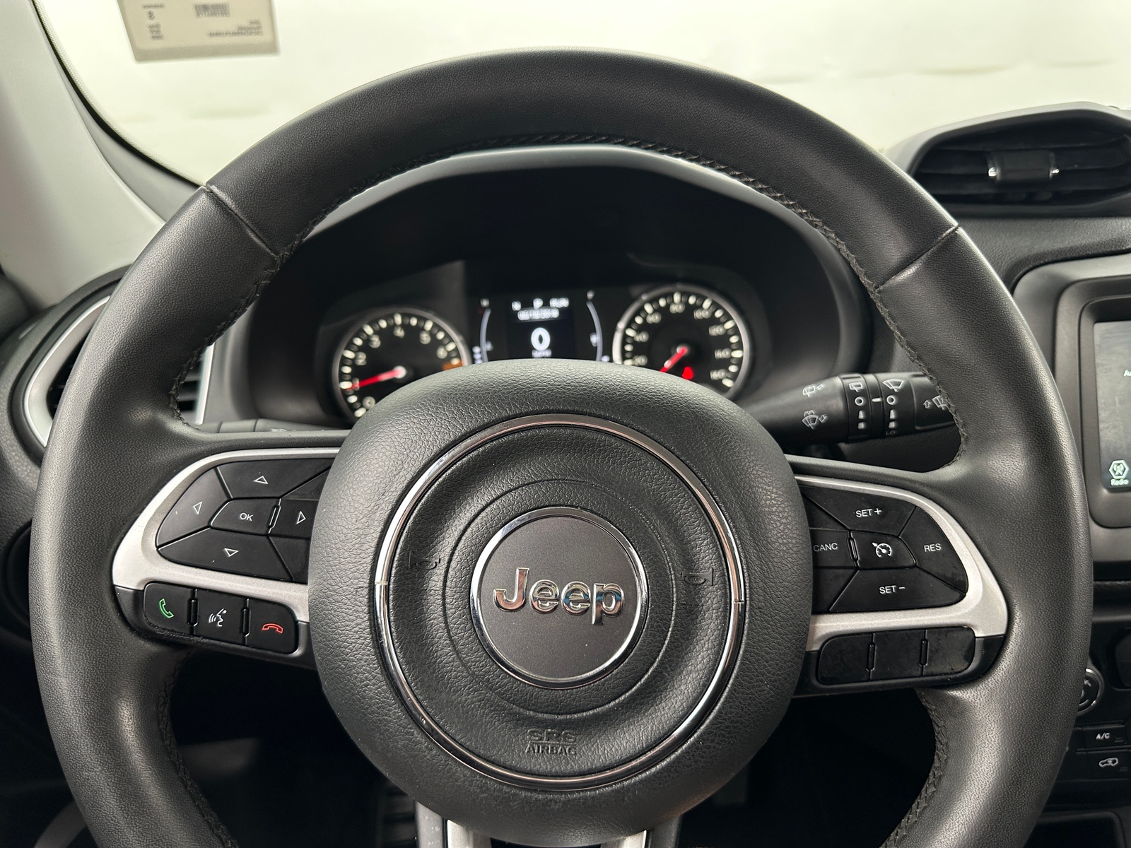 Thumbnail: 2020 Jeep Renegade - 5
