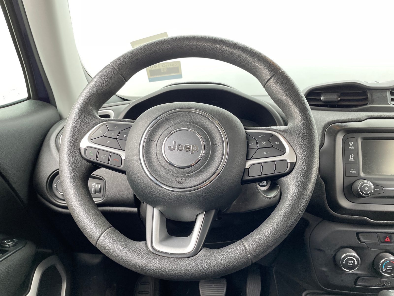 Thumbnail: 2019 Jeep Renegade - 5