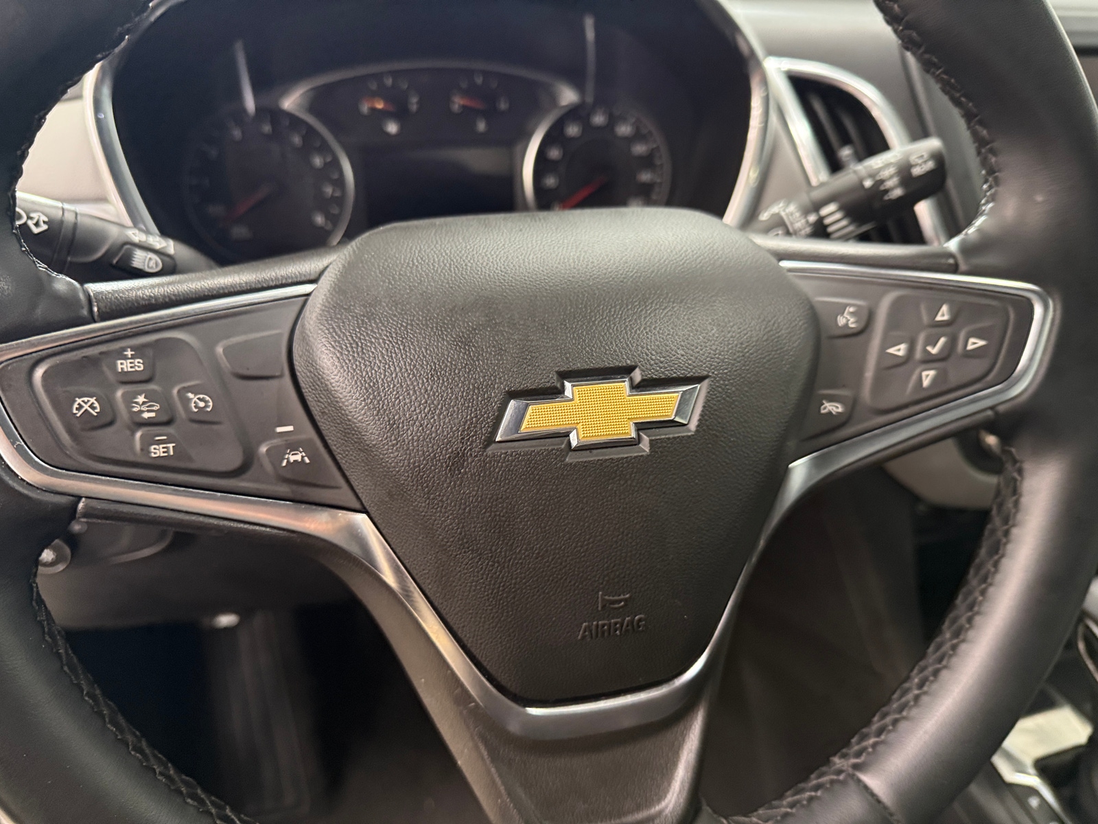Thumbnail: 2024 Chevrolet Equinox - 5