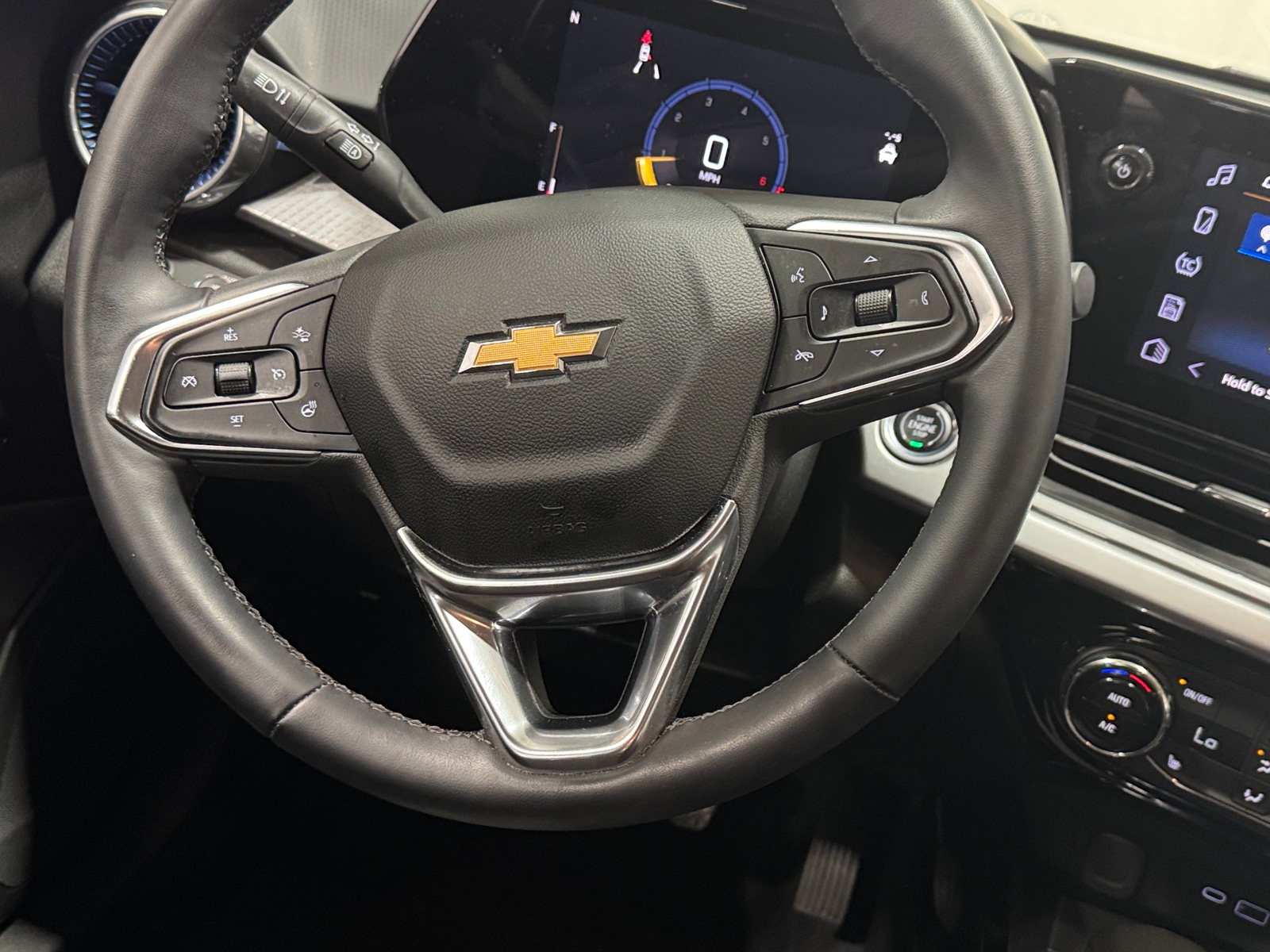 Thumbnail: 2024 Chevrolet Trax - 5