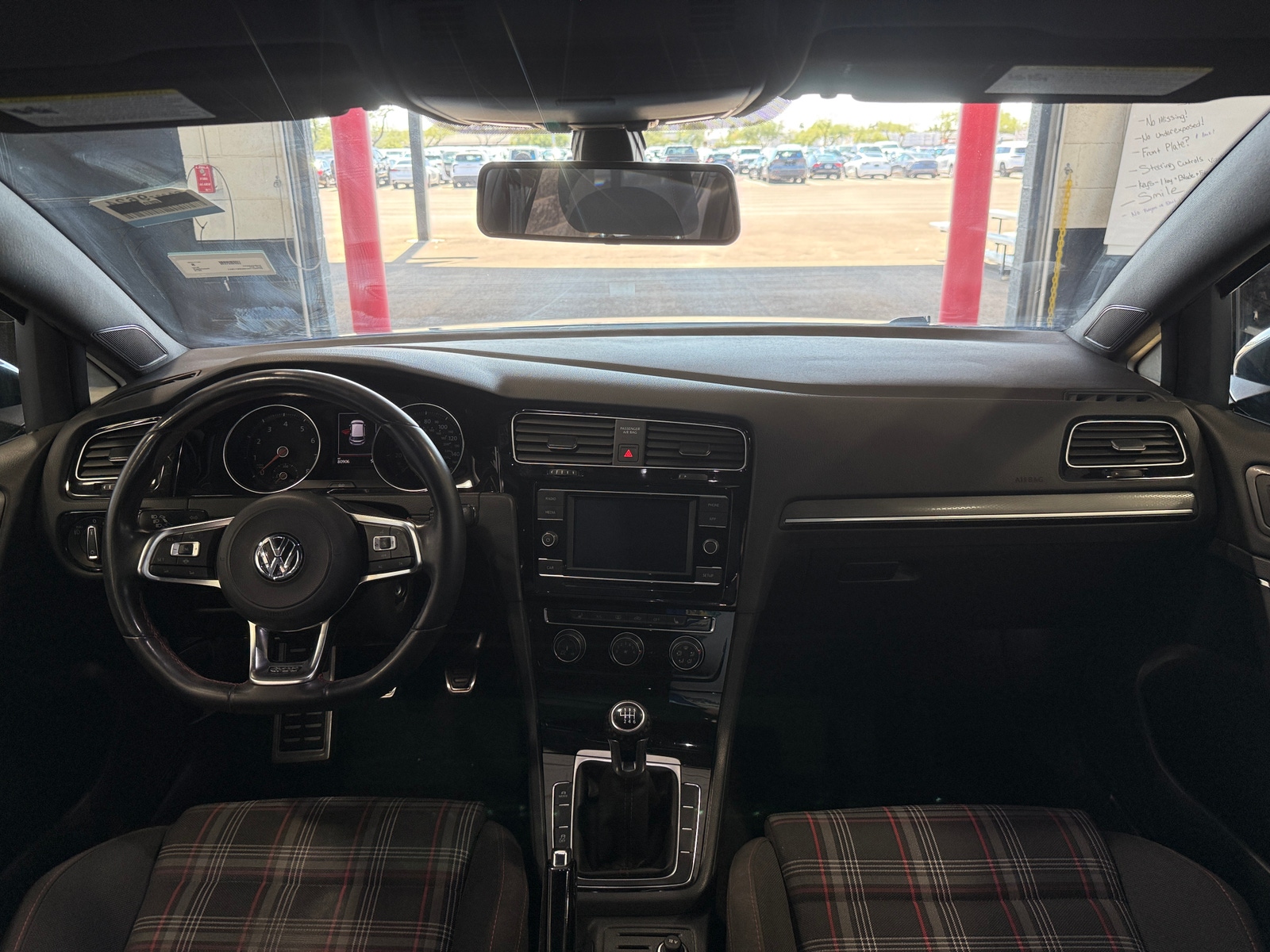 Thumbnail: 2019 Volkswagen Golf - 3