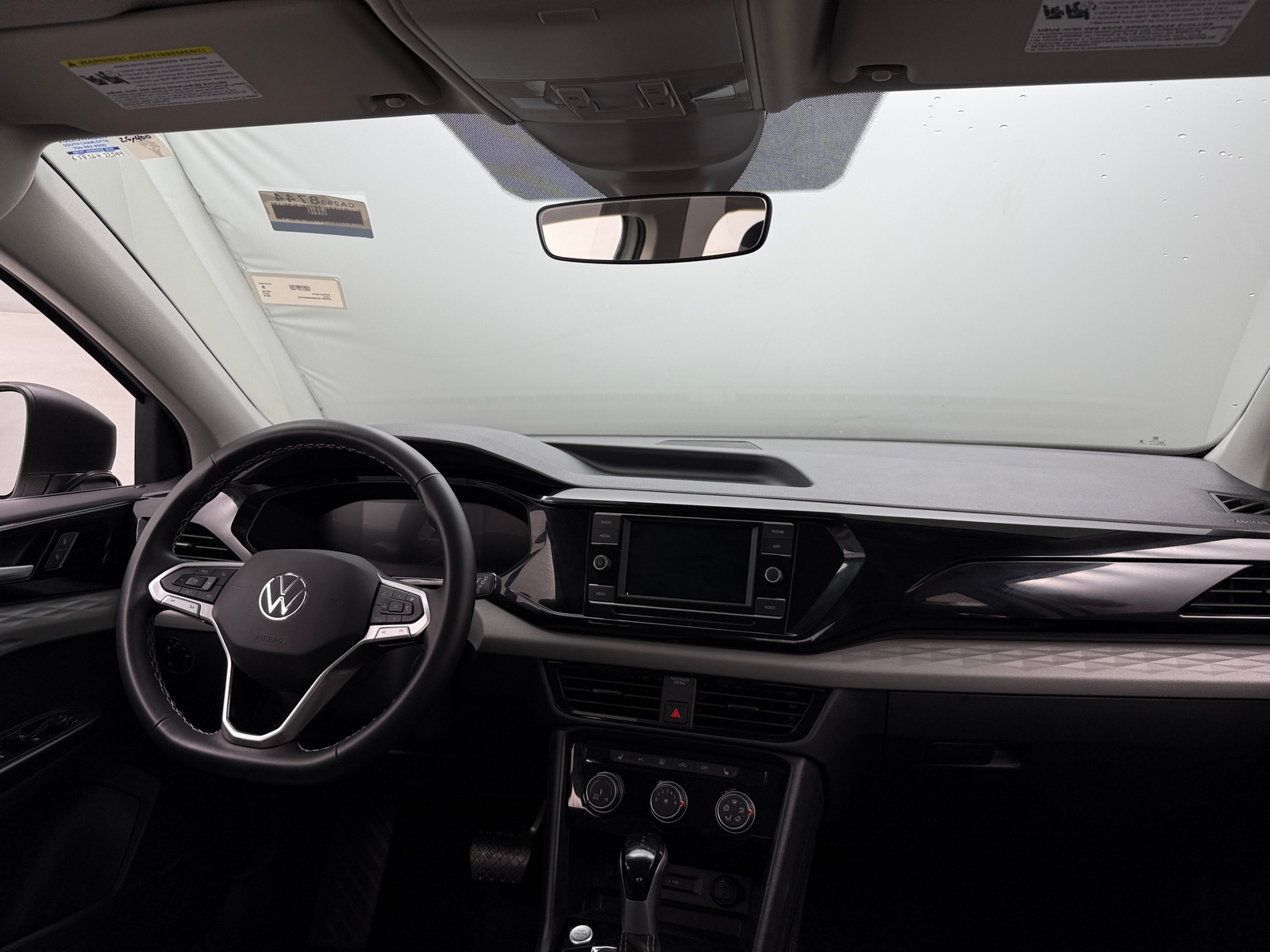 Thumbnail: 2024 Volkswagen Taos - 3