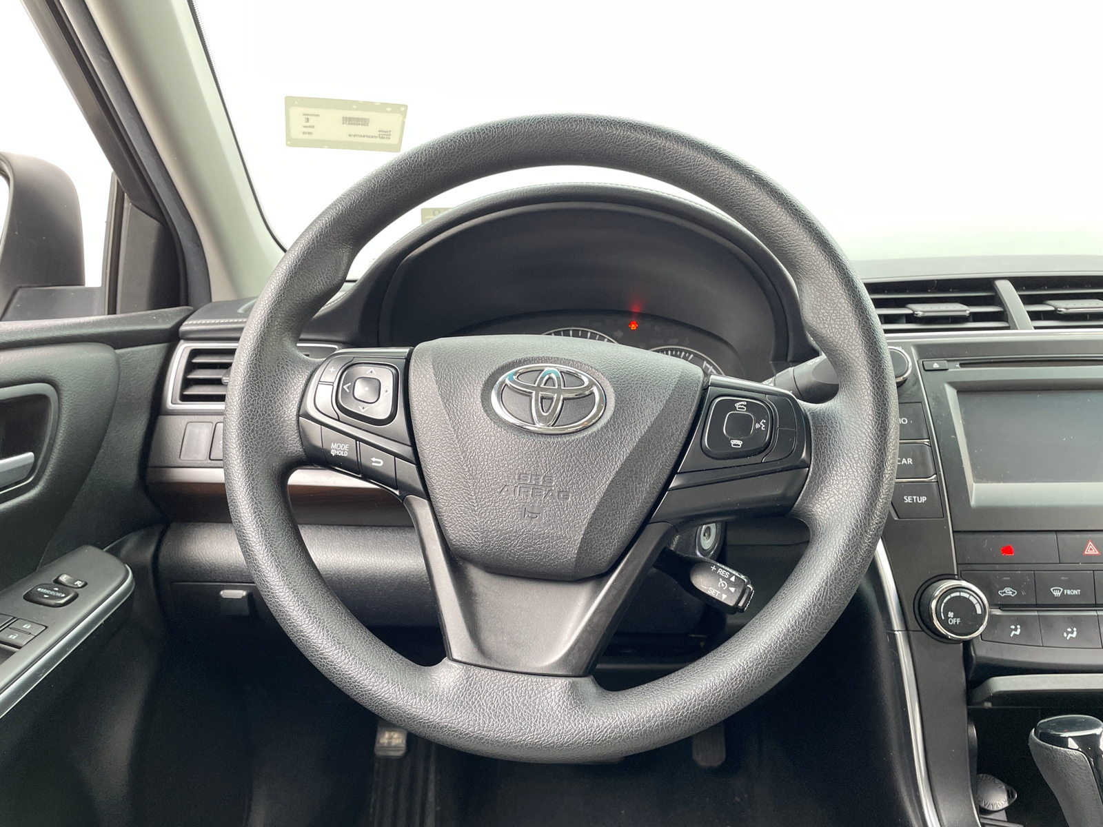 Thumbnail: 2015 Toyota Camry - 4
