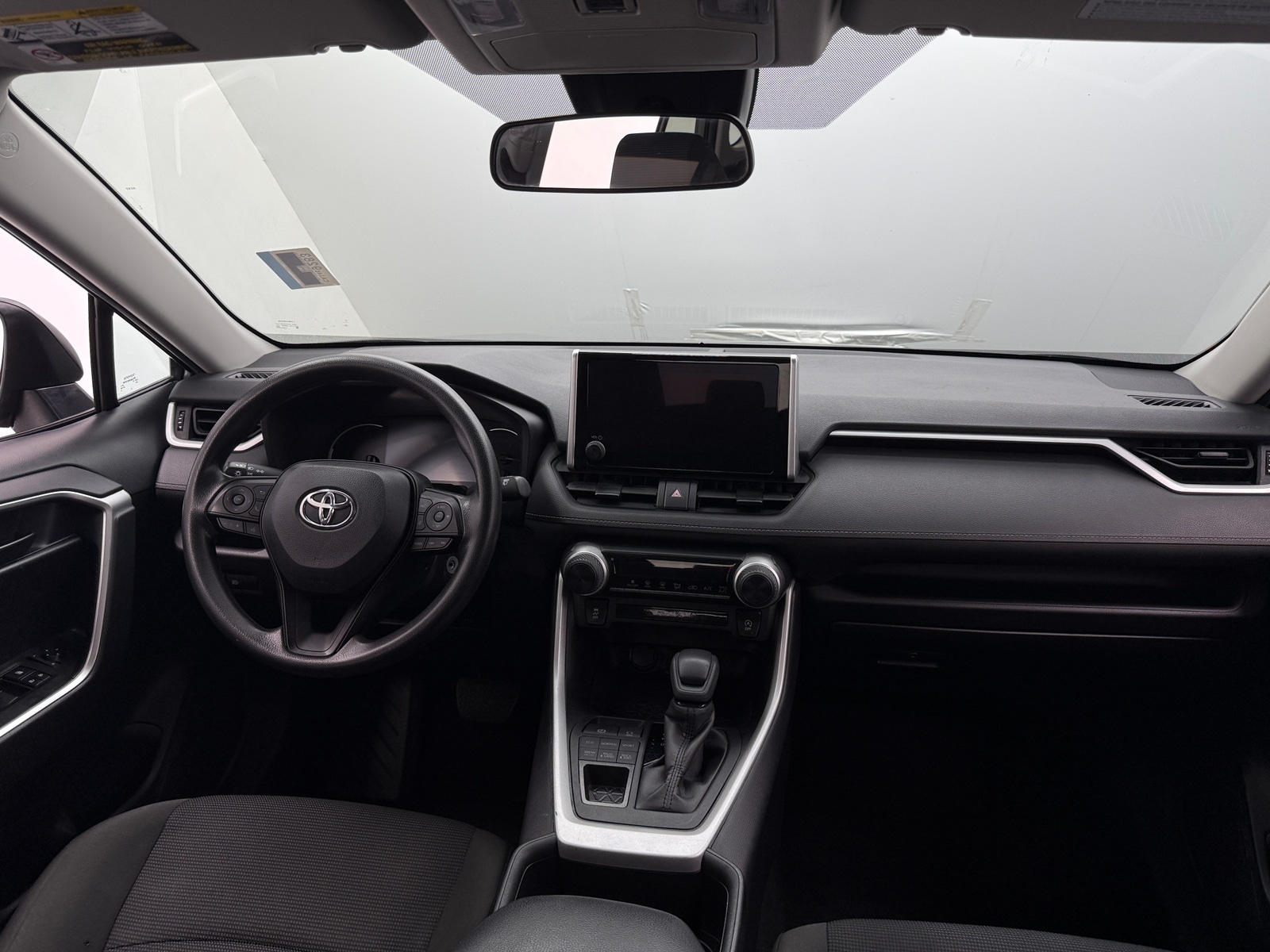 Thumbnail: 2024 Toyota RAV4 - 3