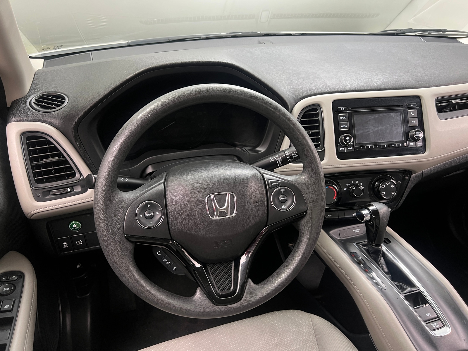 Thumbnail: 2022 Honda HR-V - 5