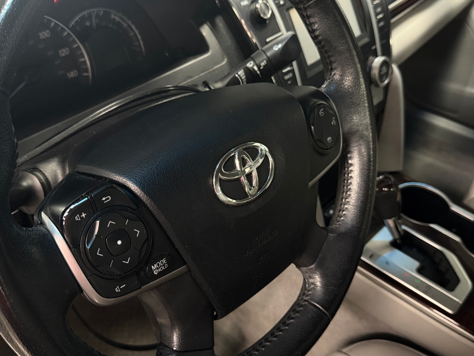 Thumbnail: 2013 Toyota Camry - 4