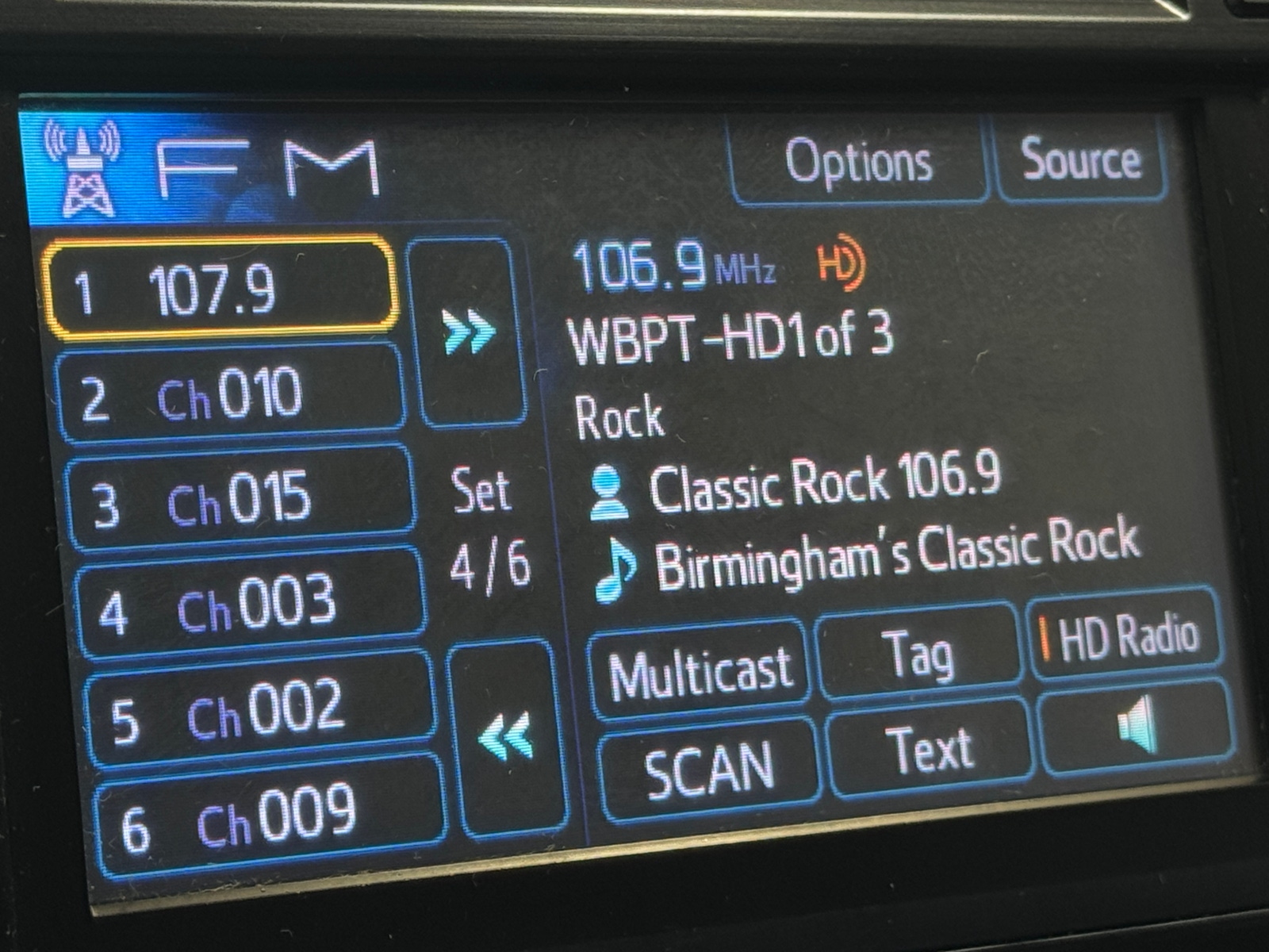 Thumbnail: 2013 Toyota Camry - 3