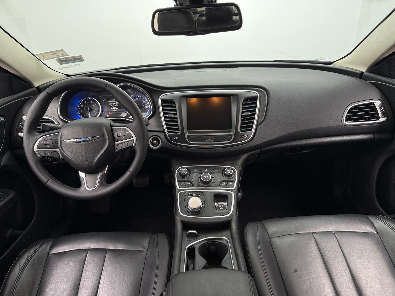 Thumbnail: 2017 Chrysler 200 - 2