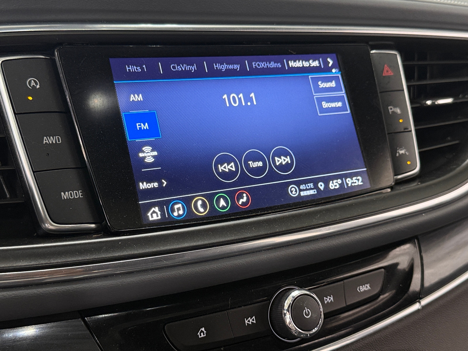 Thumbnail: 2023 Buick Enclave - 3