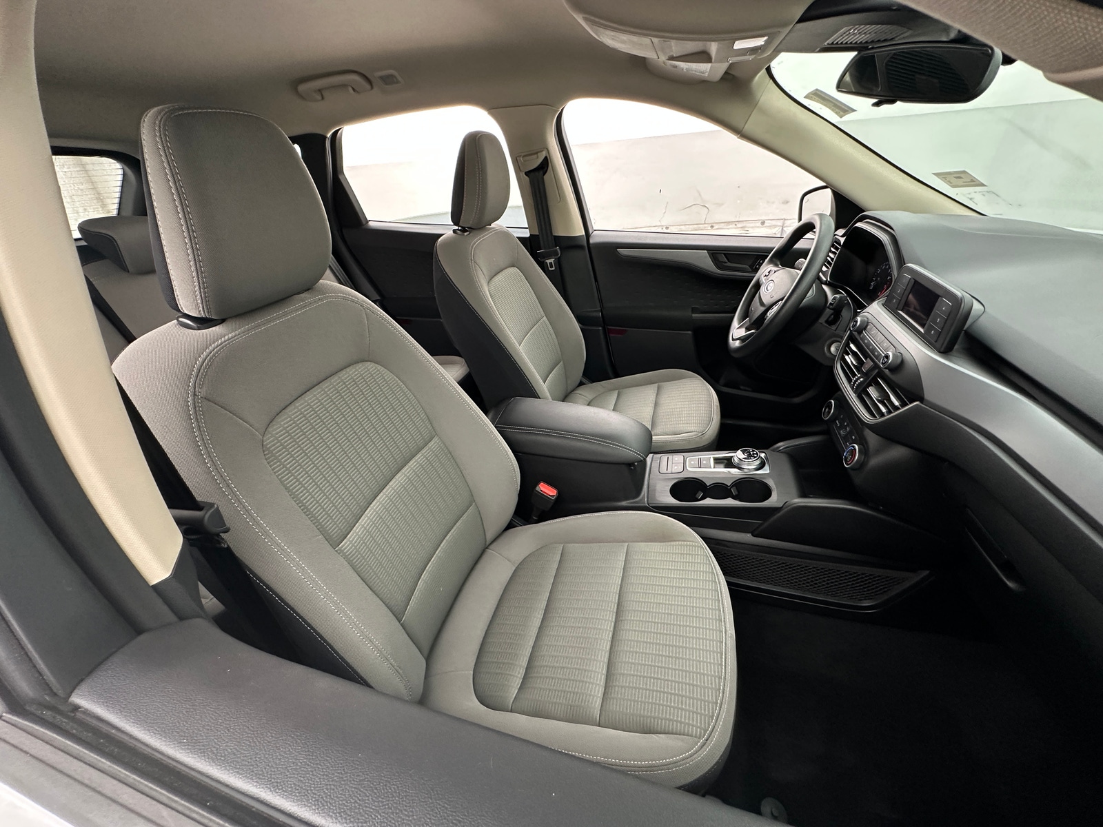 Thumbnail: 2020 Ford Escape - 2