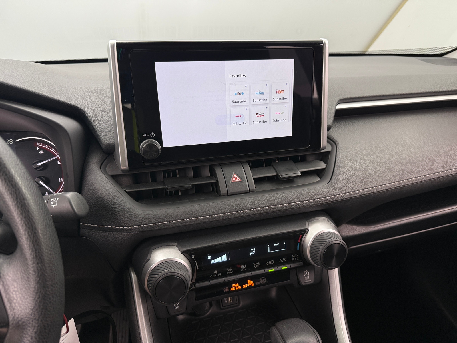 Thumbnail: 2024 Toyota RAV4 - 4