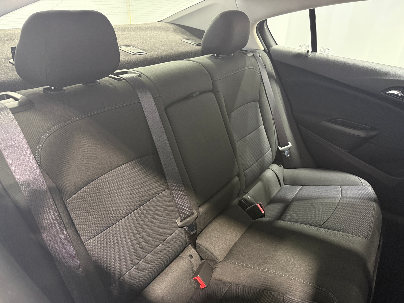 Thumbnail: 2017 Chevrolet Cruze - 6