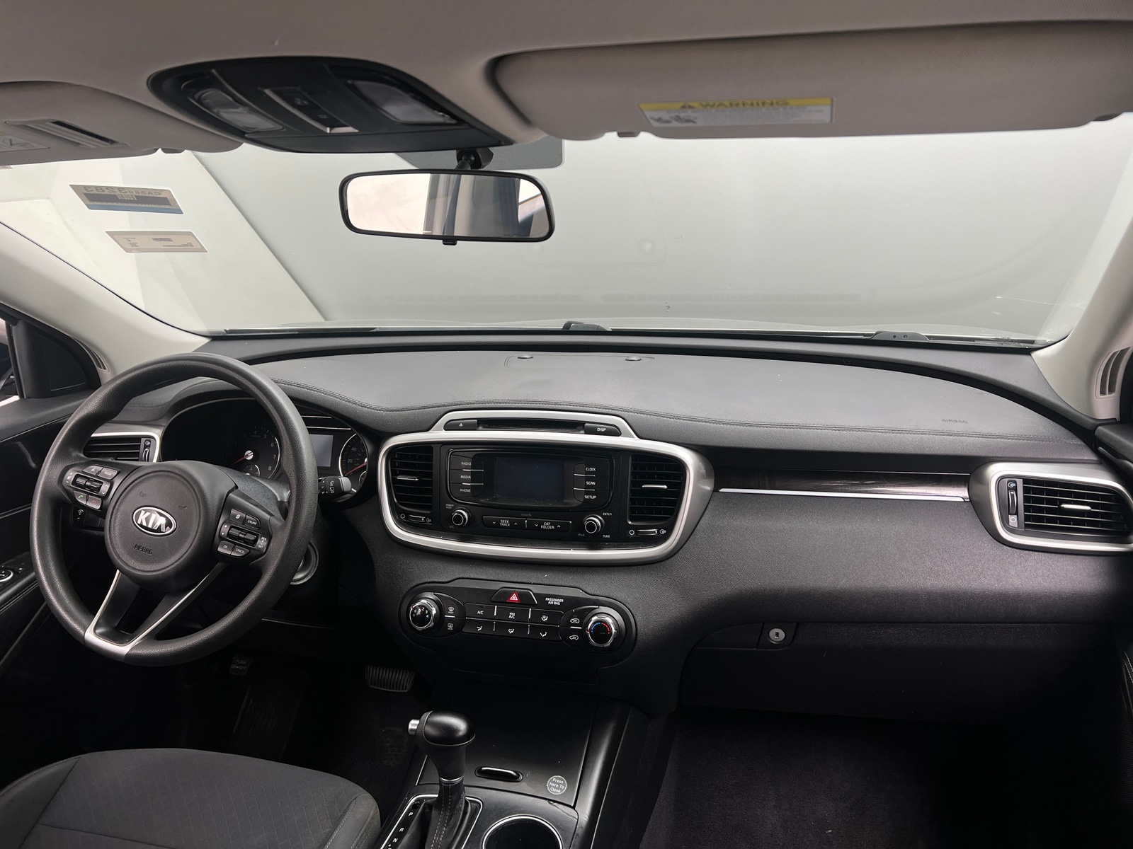 Thumbnail: 2018 Kia Sorento - 3