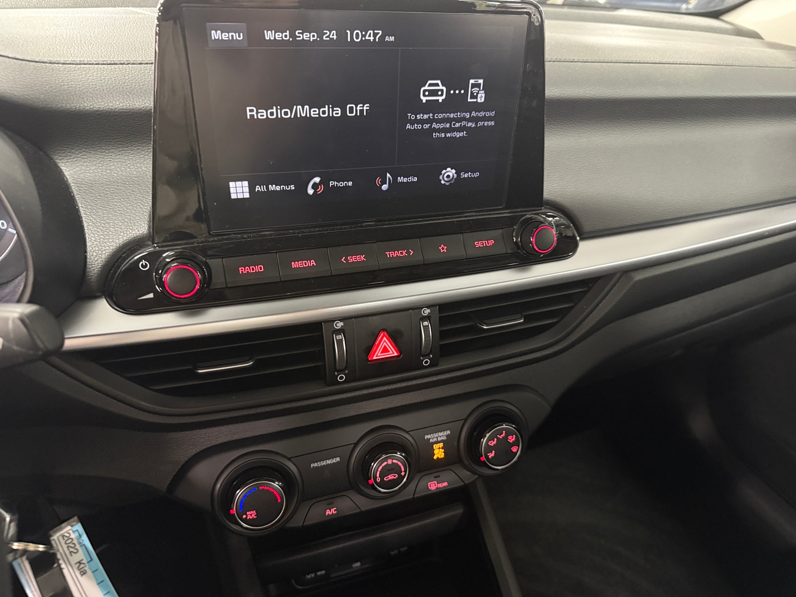 Thumbnail: 2022 Kia Forte - 4