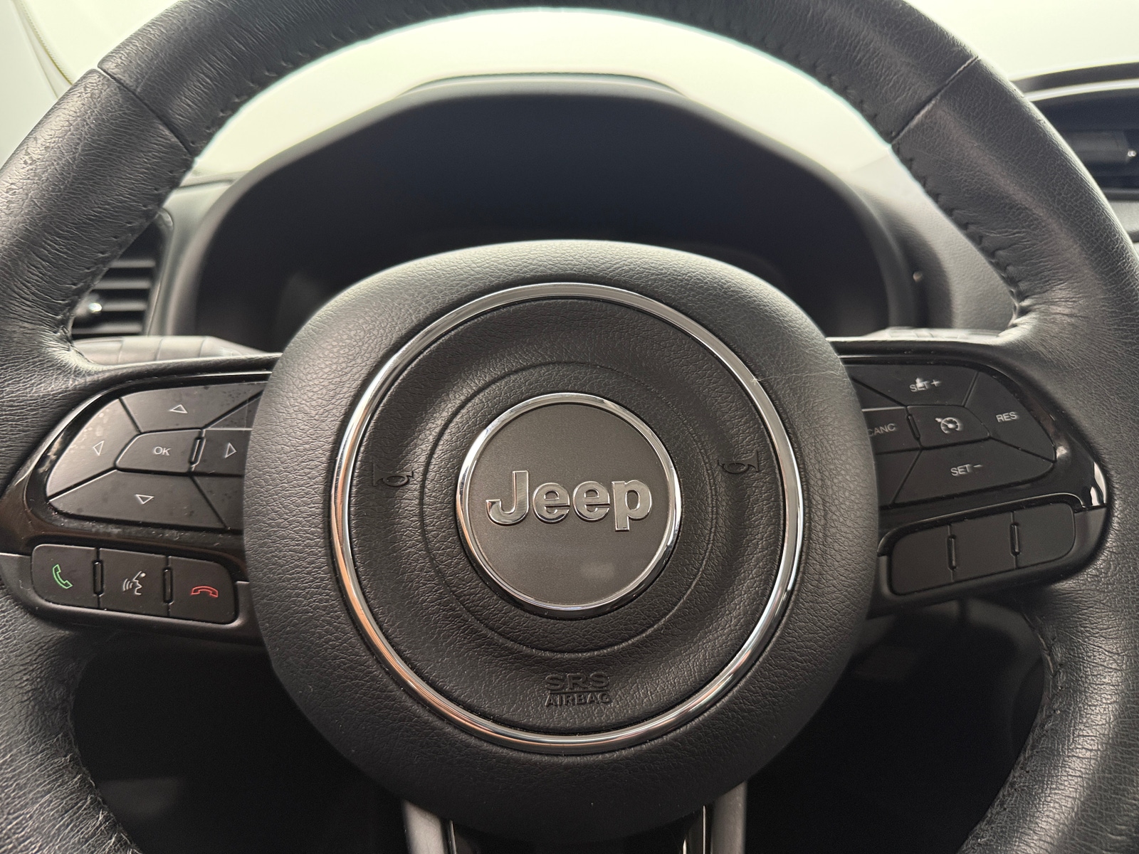 Thumbnail: 2018 Jeep Renegade - 5