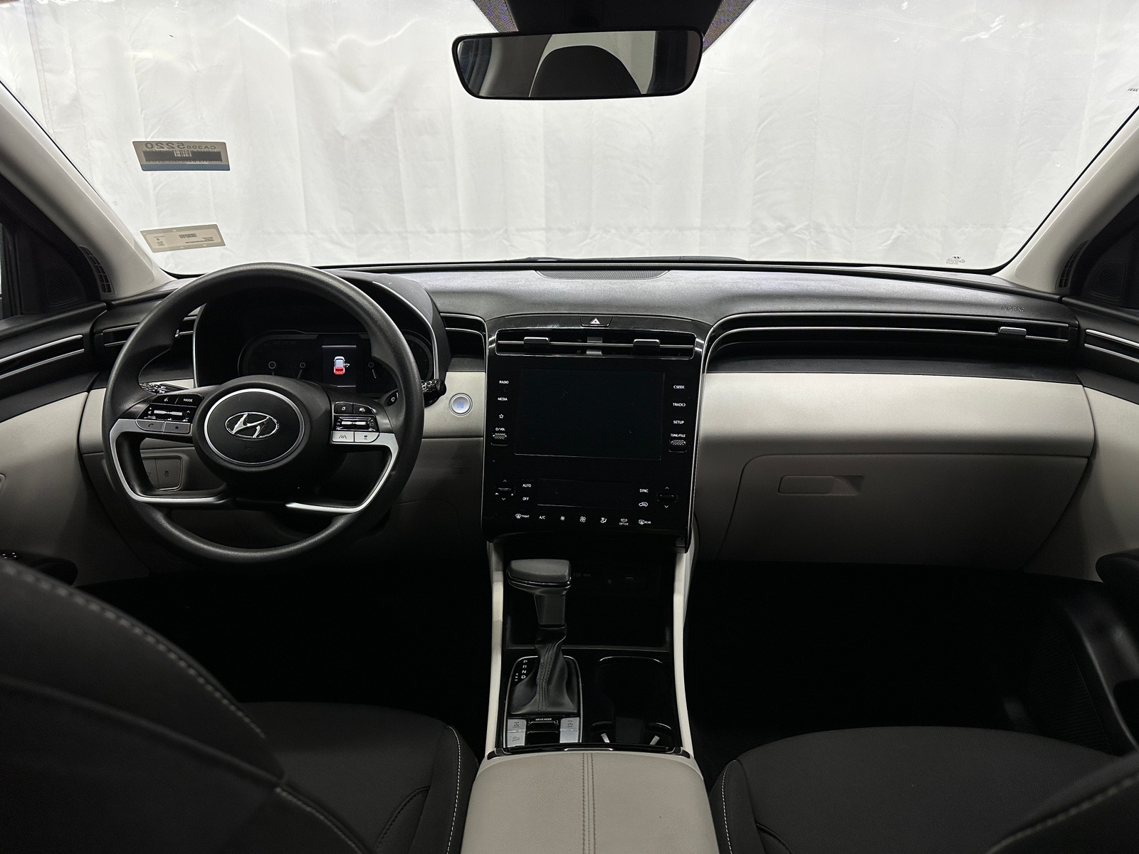 Thumbnail: 2024 Hyundai Tucson - 3