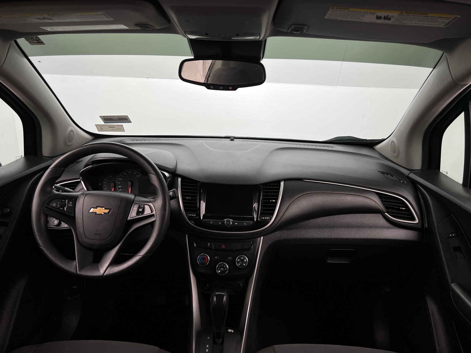 Thumbnail: 2020 Chevrolet Trax - 3