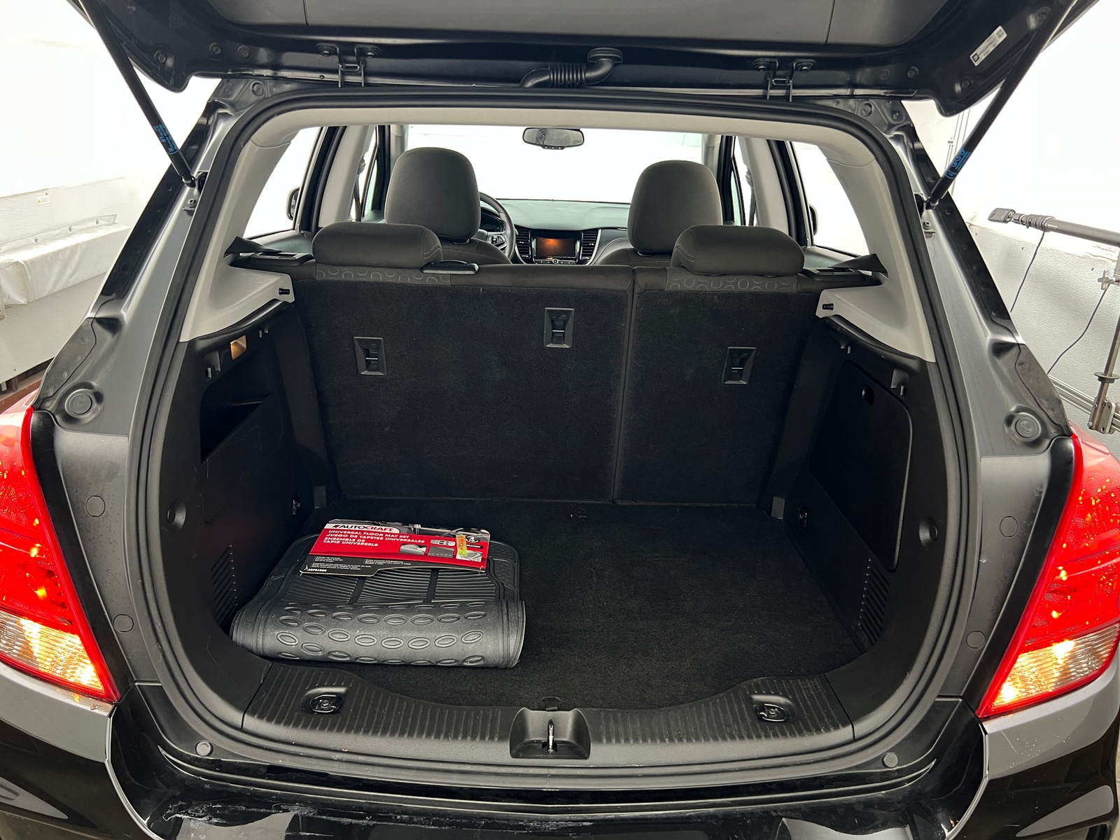 Thumbnail: 2020 Chevrolet Trax - 7
