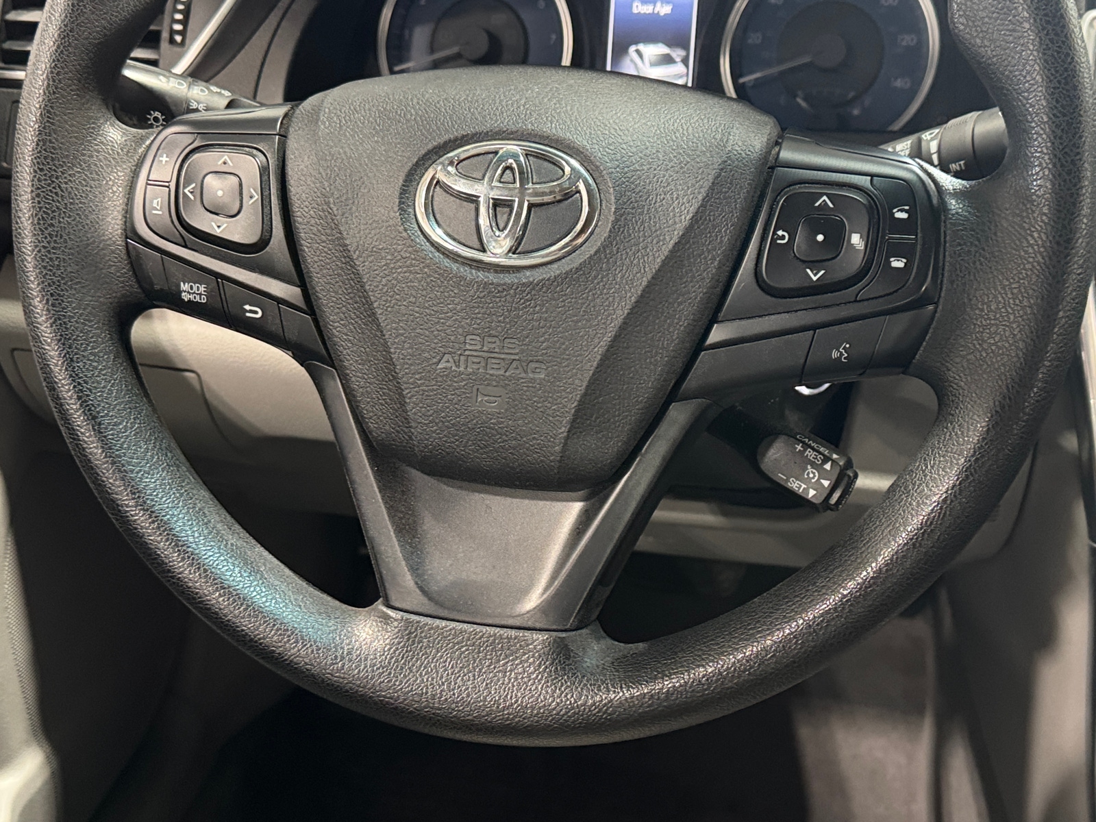 Thumbnail: 2017 Toyota Camry - 5