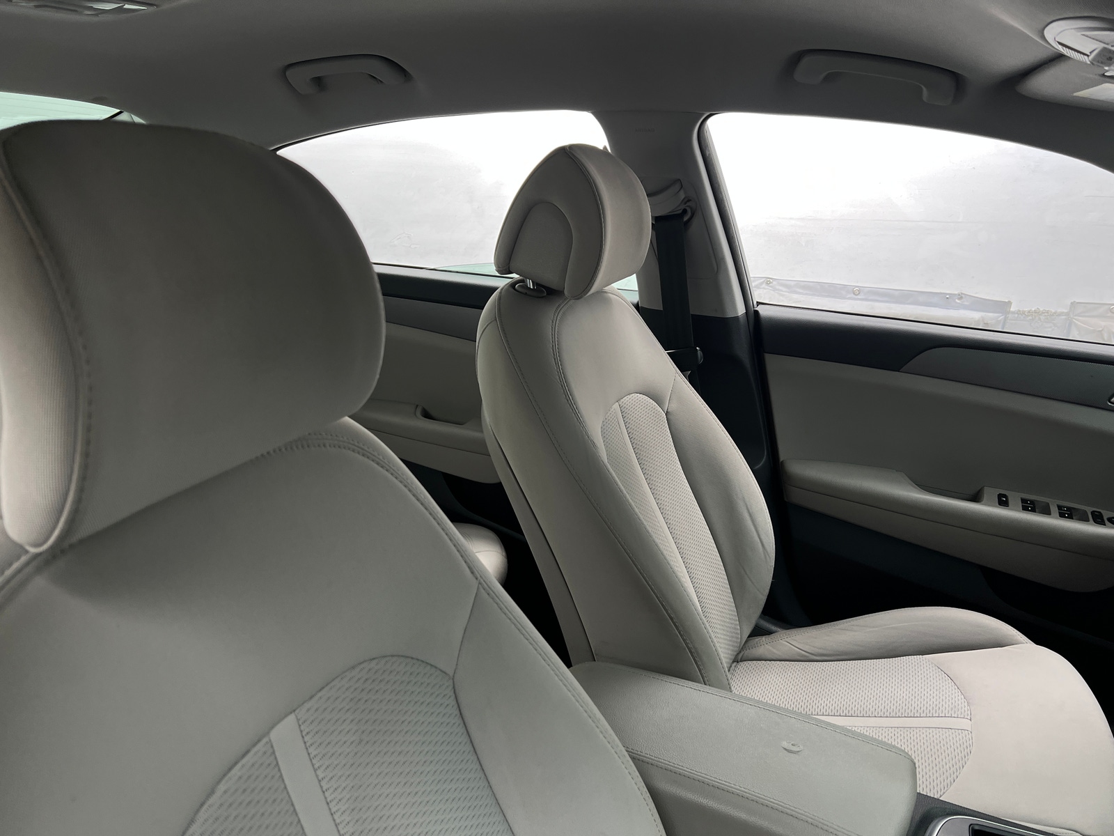 Thumbnail: 2016 Hyundai Sonata - 2