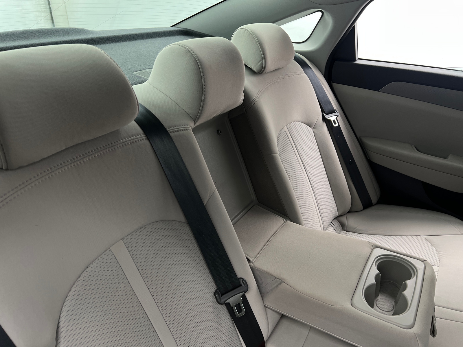 Thumbnail: 2016 Hyundai Sonata - 6