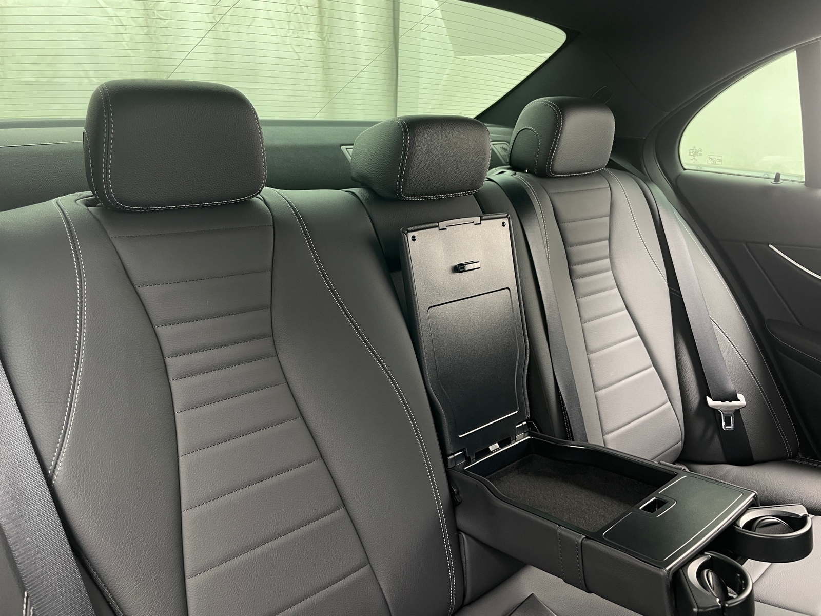 Thumbnail: 2018 Mercedes-Benz E-Class - 5
