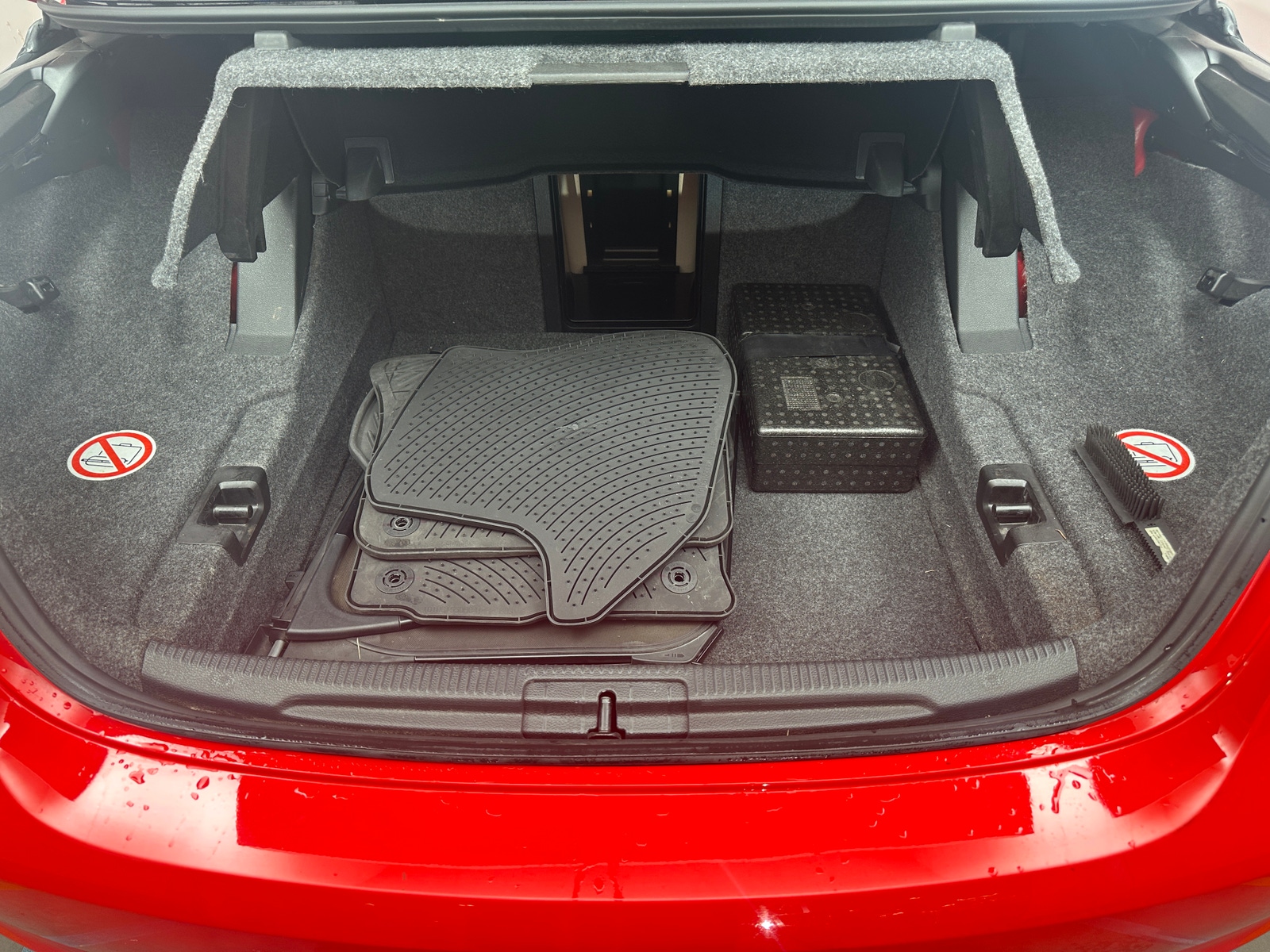 Thumbnail: 2015 Volkswagen Eos - 6