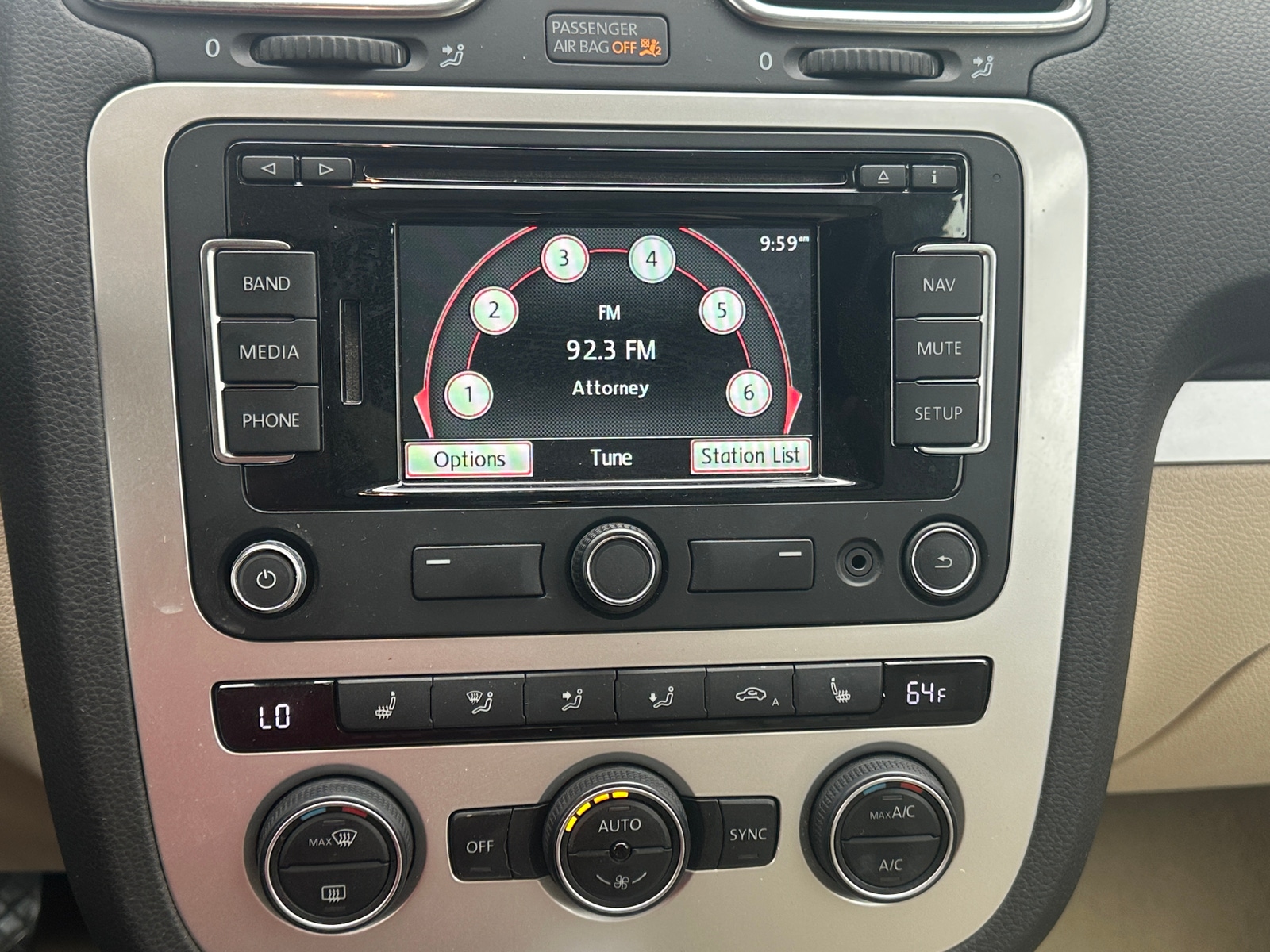 Thumbnail: 2015 Volkswagen Eos - 3