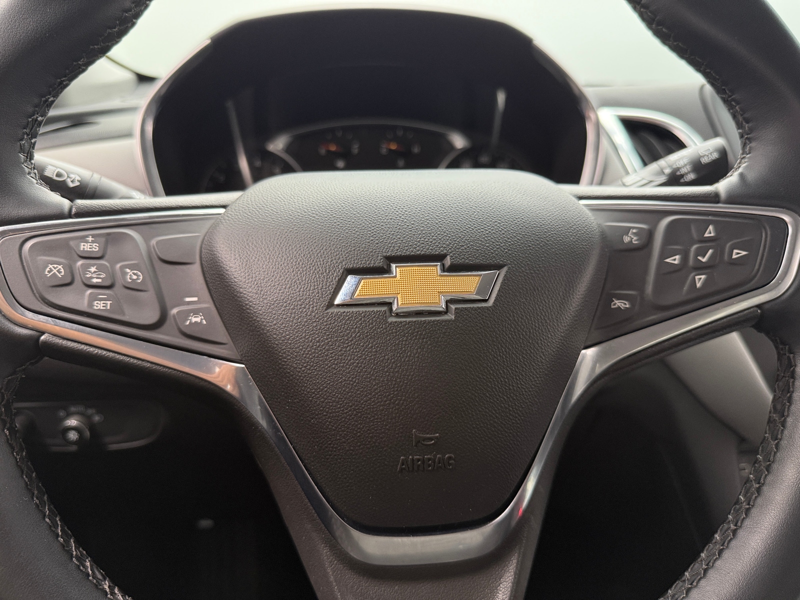 Thumbnail: 2024 Chevrolet Equinox - 5