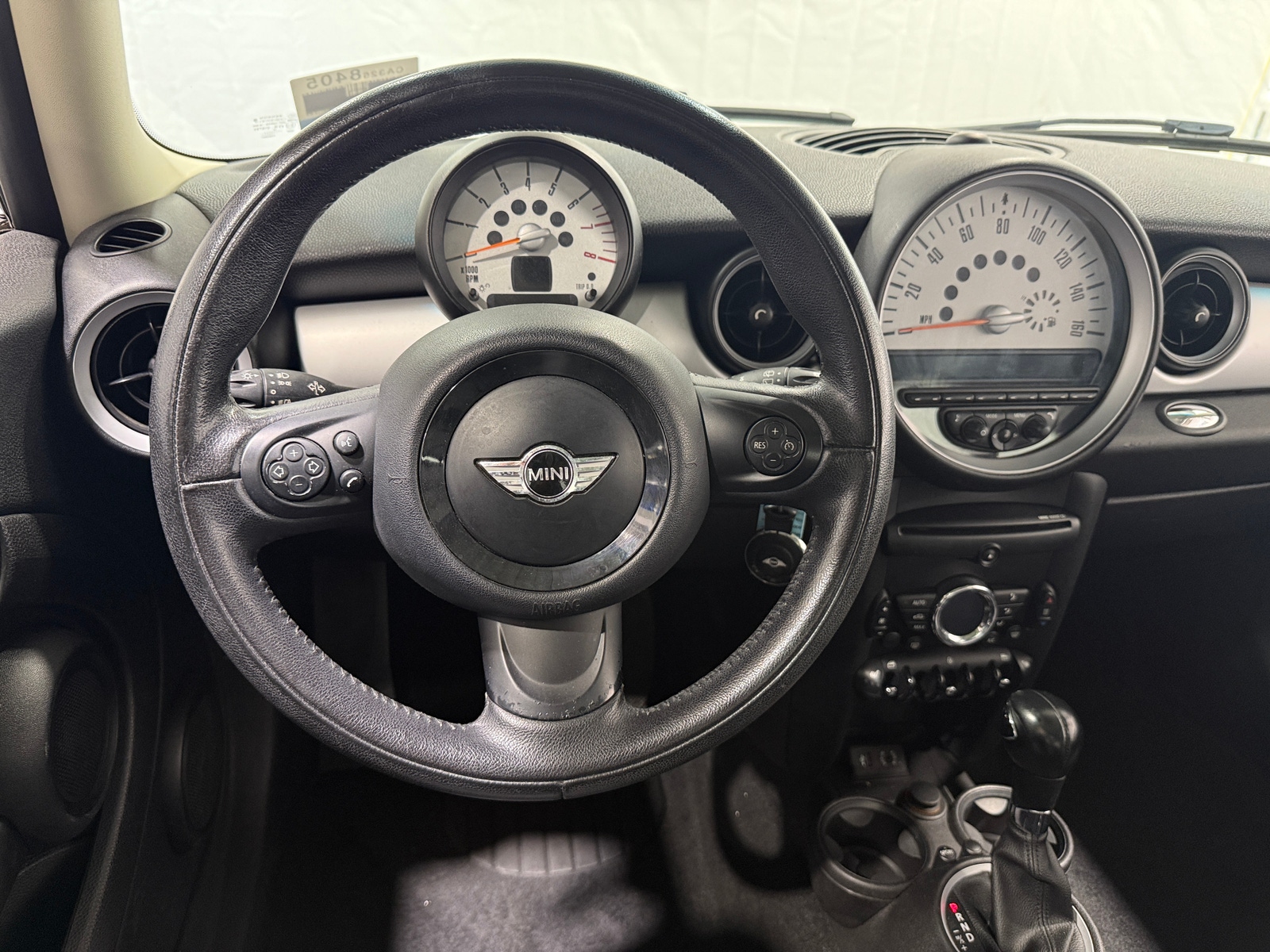 Thumbnail: 2013 MINI Cooper Hardtop - 4