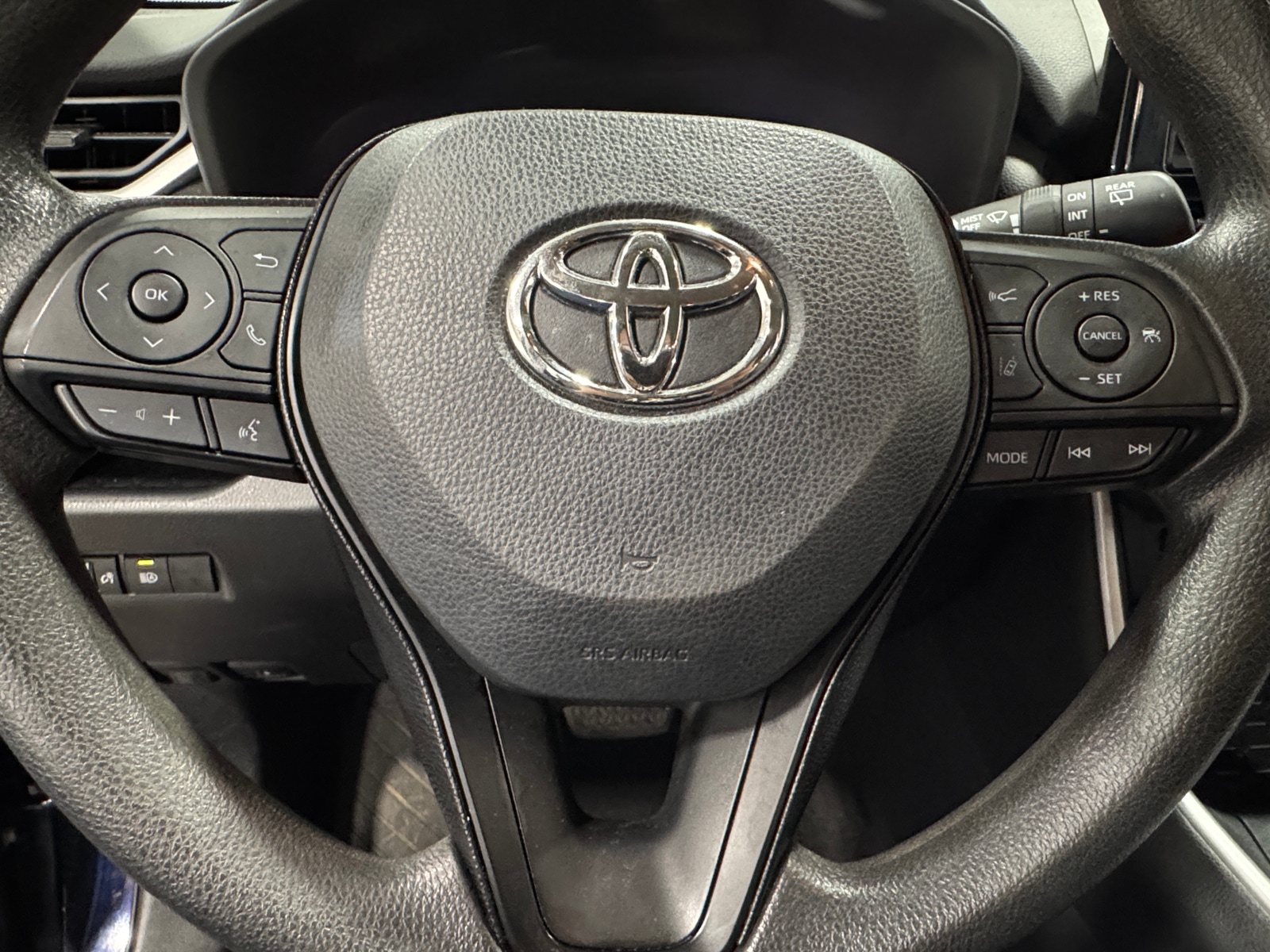 Thumbnail: 2021 Toyota RAV4 - 5