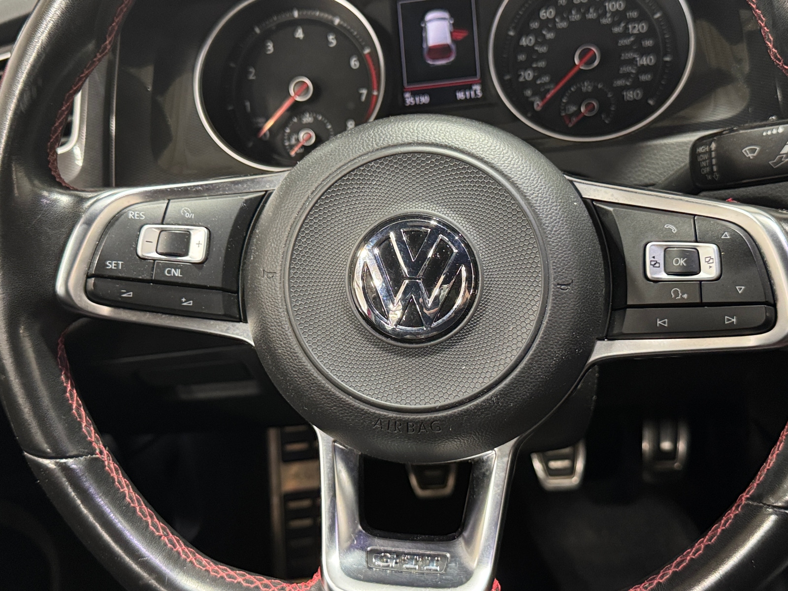 Thumbnail: 2017 Volkswagen Golf - 5