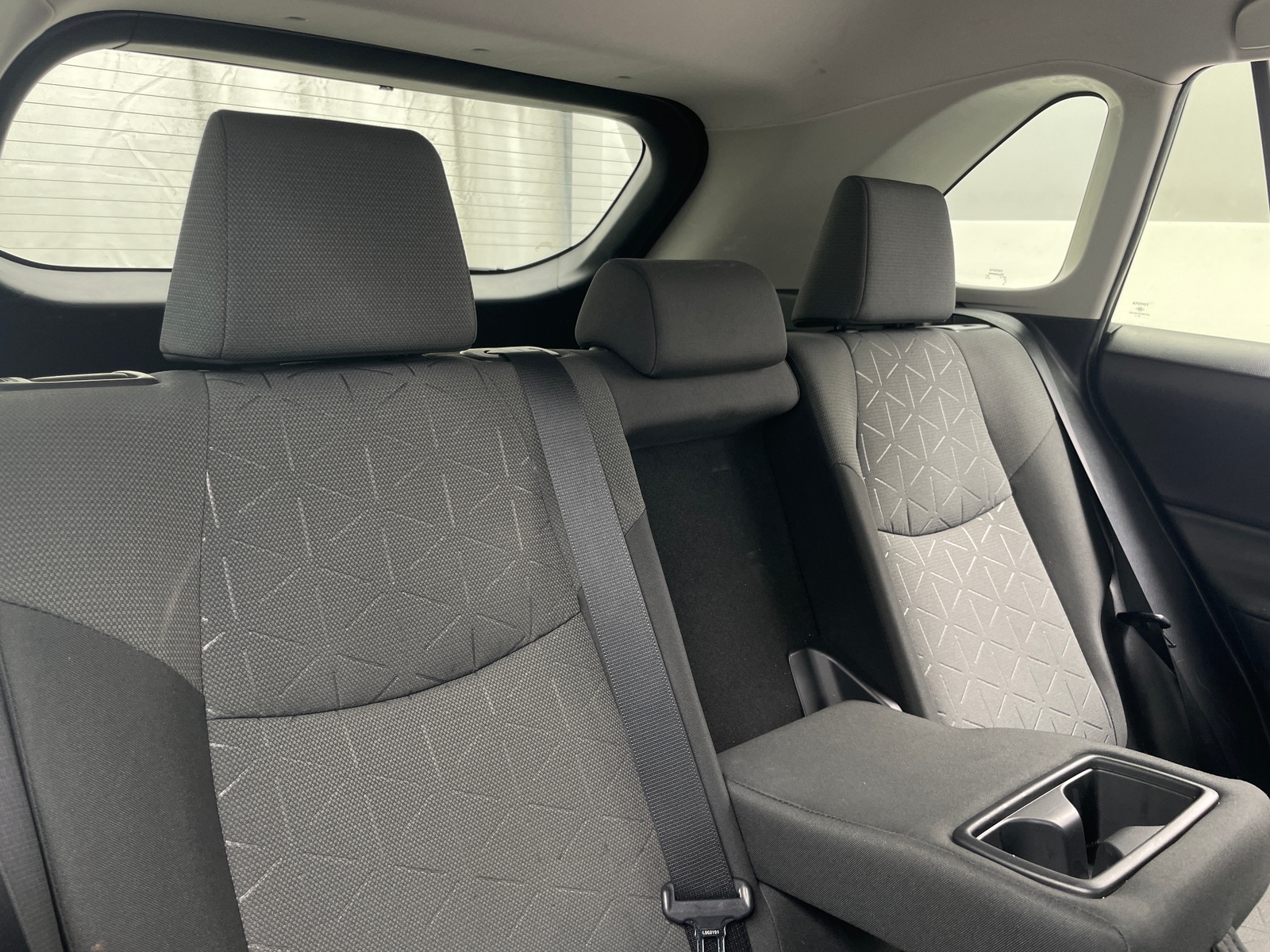 Thumbnail: 2020 Toyota RAV4 - 6