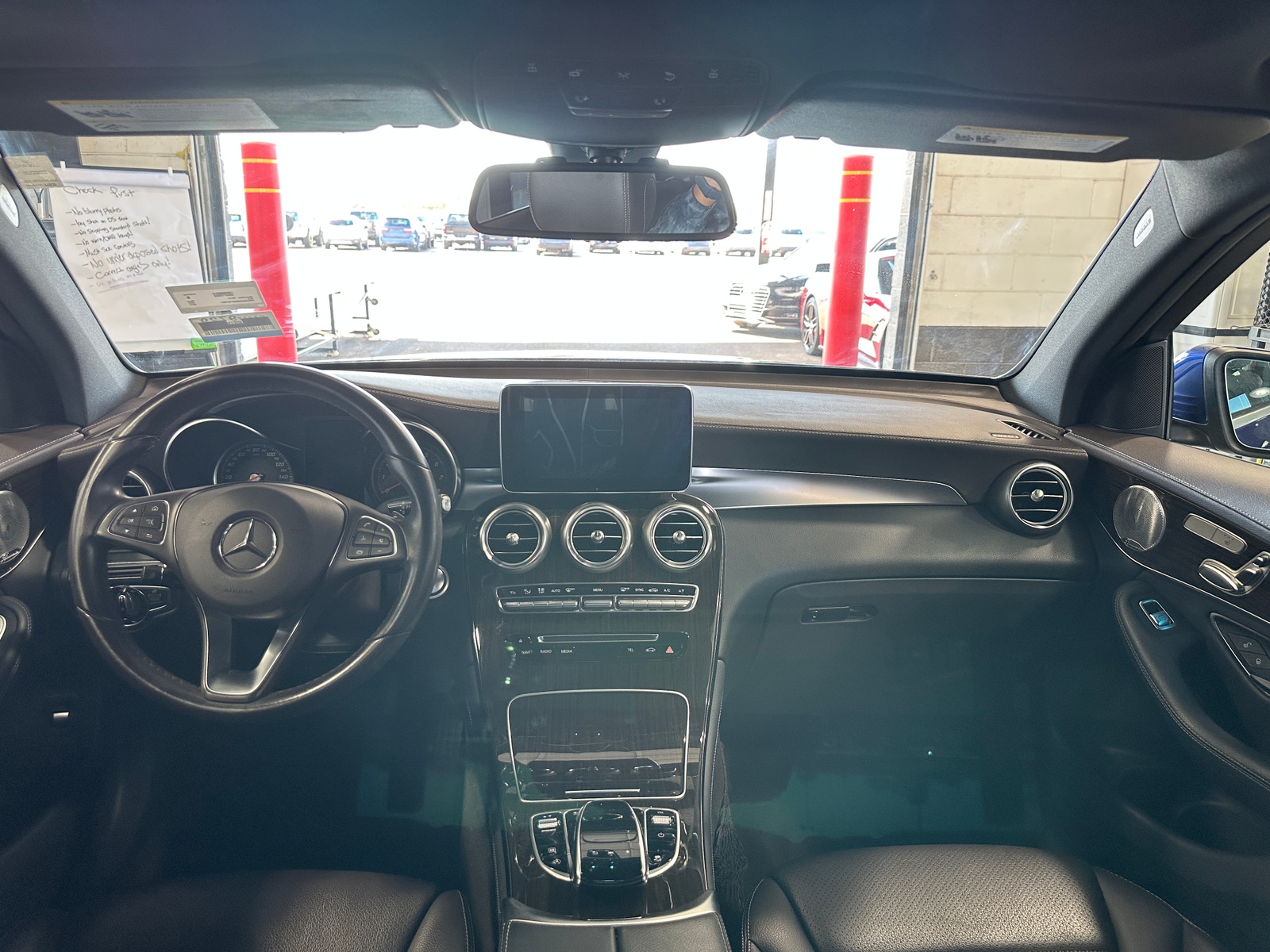 Thumbnail: 2017 Mercedes-Benz GLC - 2
