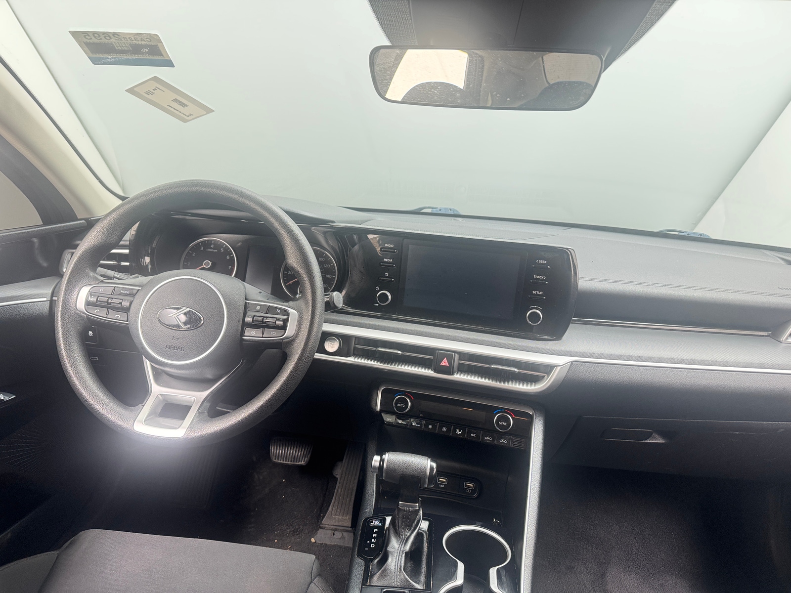 Thumbnail: 2021 Kia K5 - 3