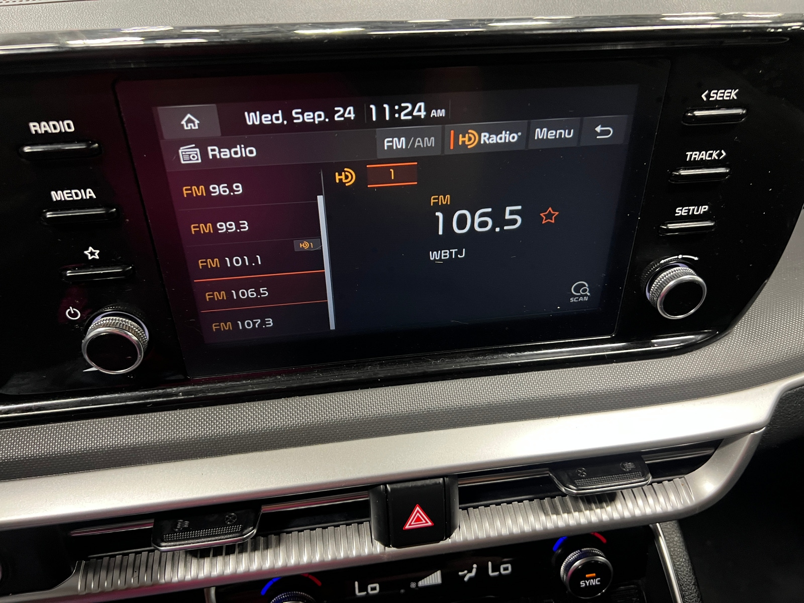Thumbnail: 2021 Kia K5 - 4