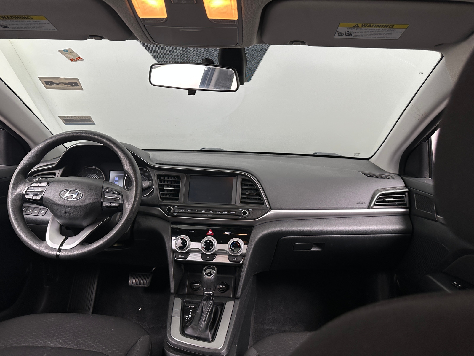Thumbnail: 2019 Hyundai Elantra - 3