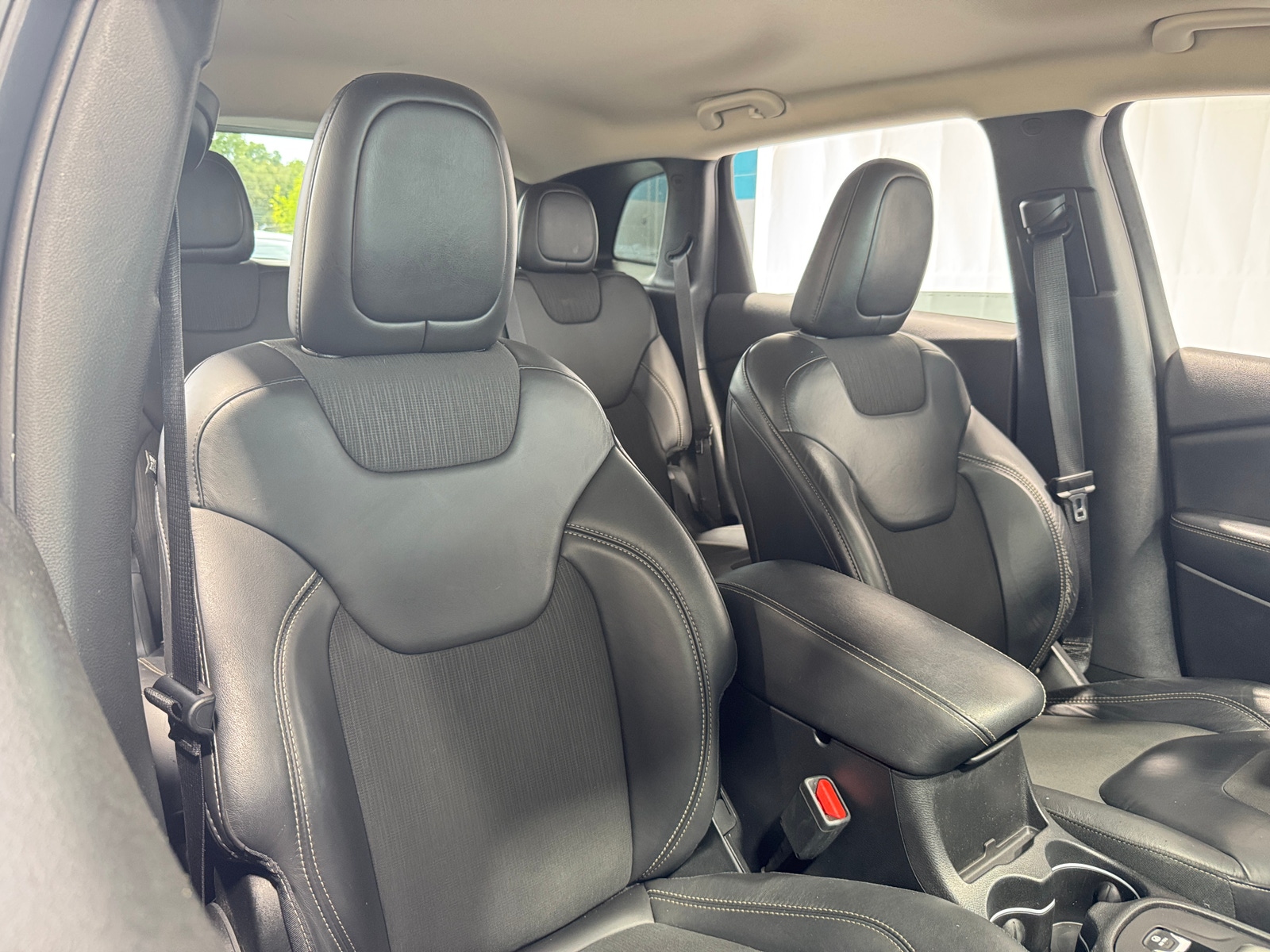 Thumbnail: 2018 Jeep Cherokee - 2