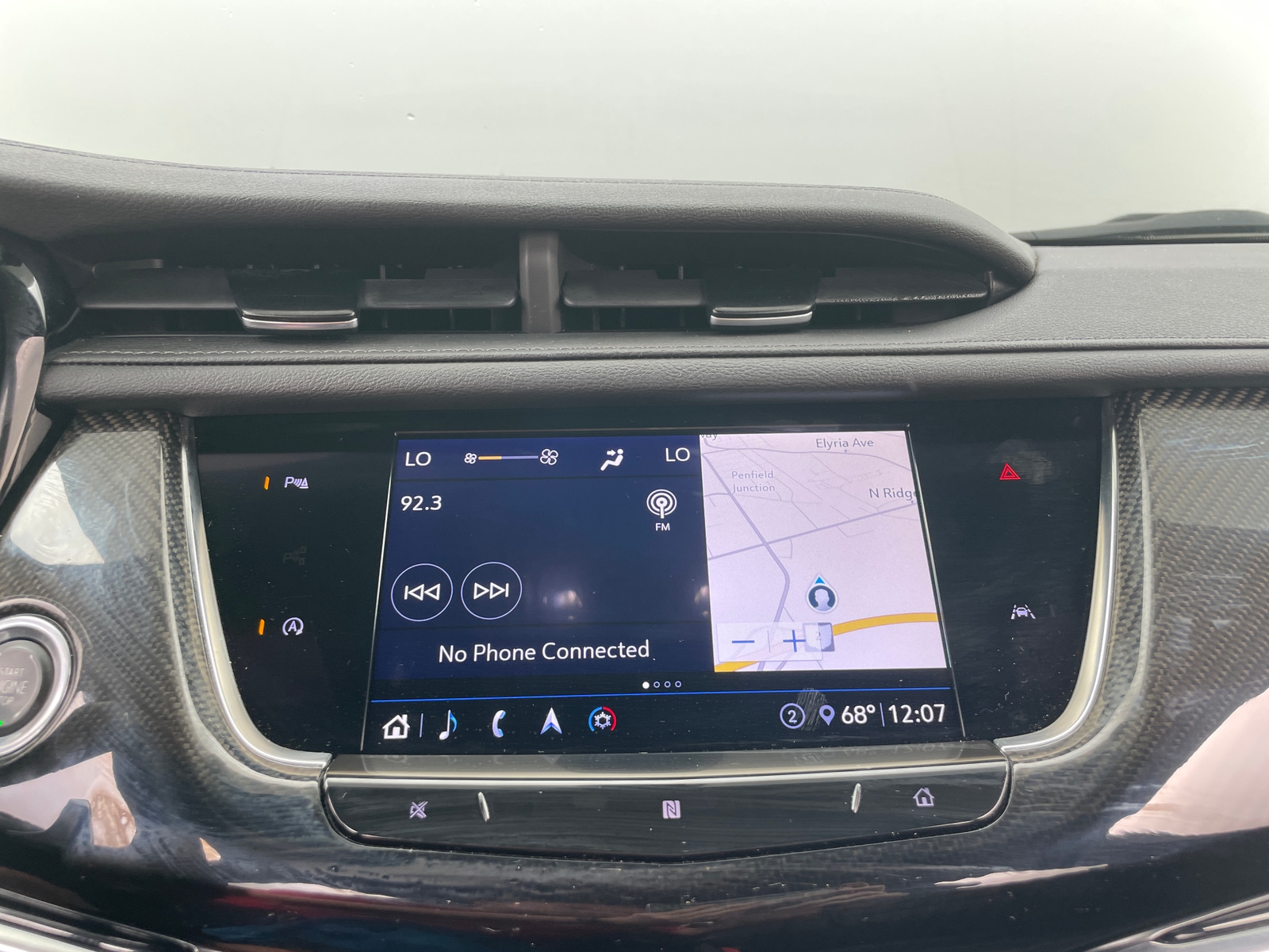 Thumbnail: 2020 Cadillac XT6 - 3